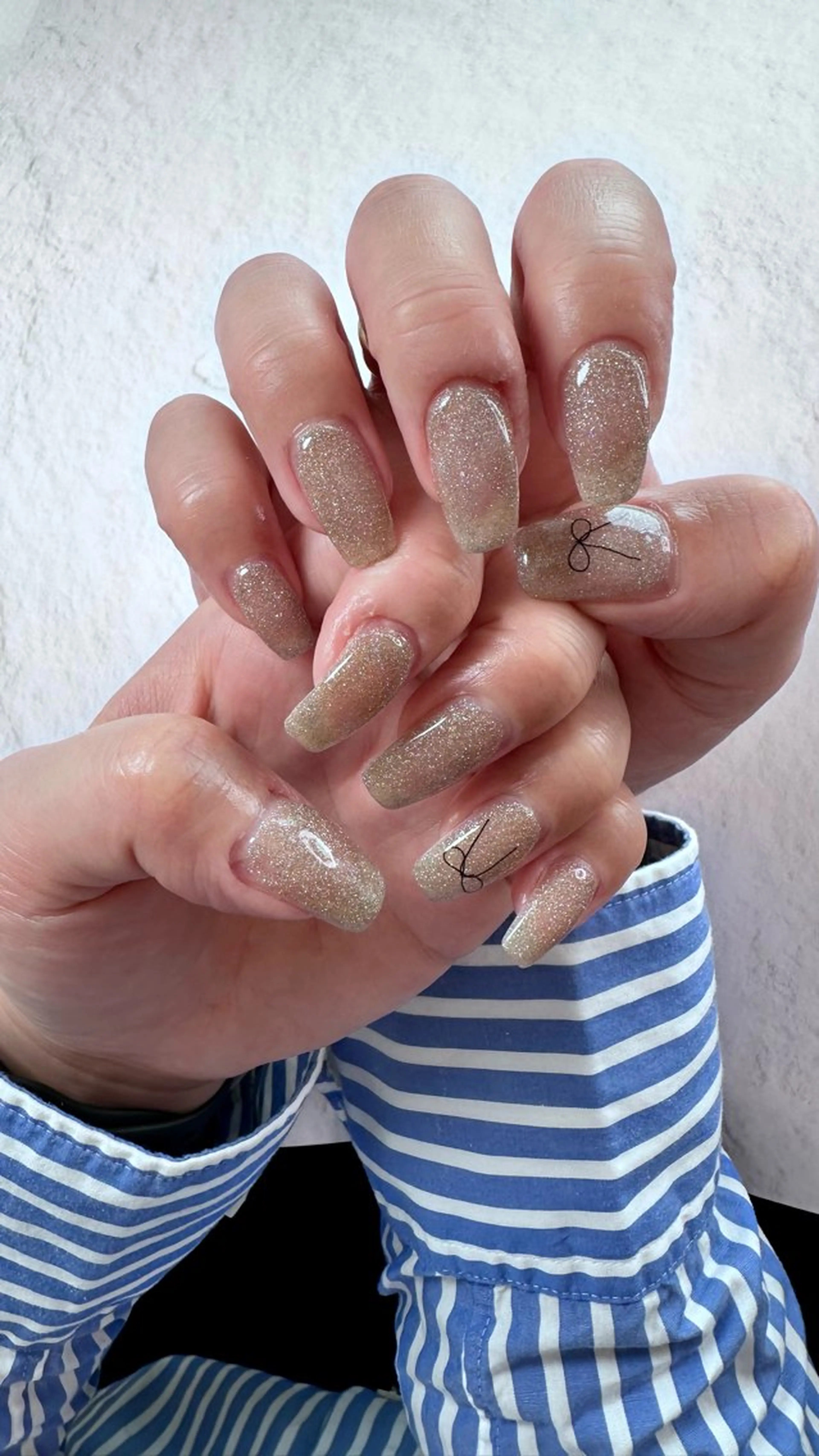 ネイル ニュアンスネイル ハンドネイル ハンドケア Atelier Ariのネイルデザイン