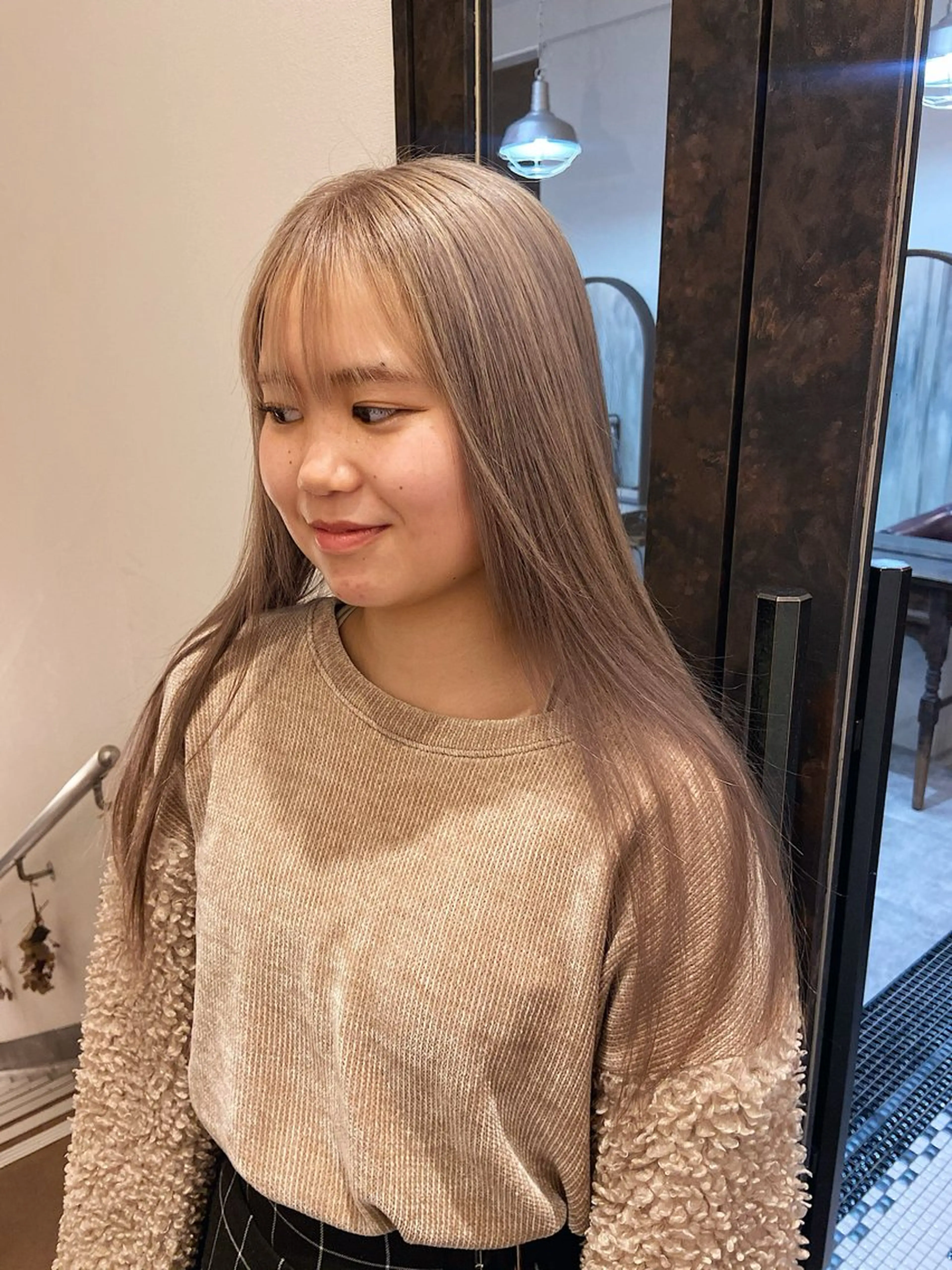 ロング カラー 透明感カラー グレージュ ヘアカラー デザインパーマ 藤田和樹のヘアスタイル