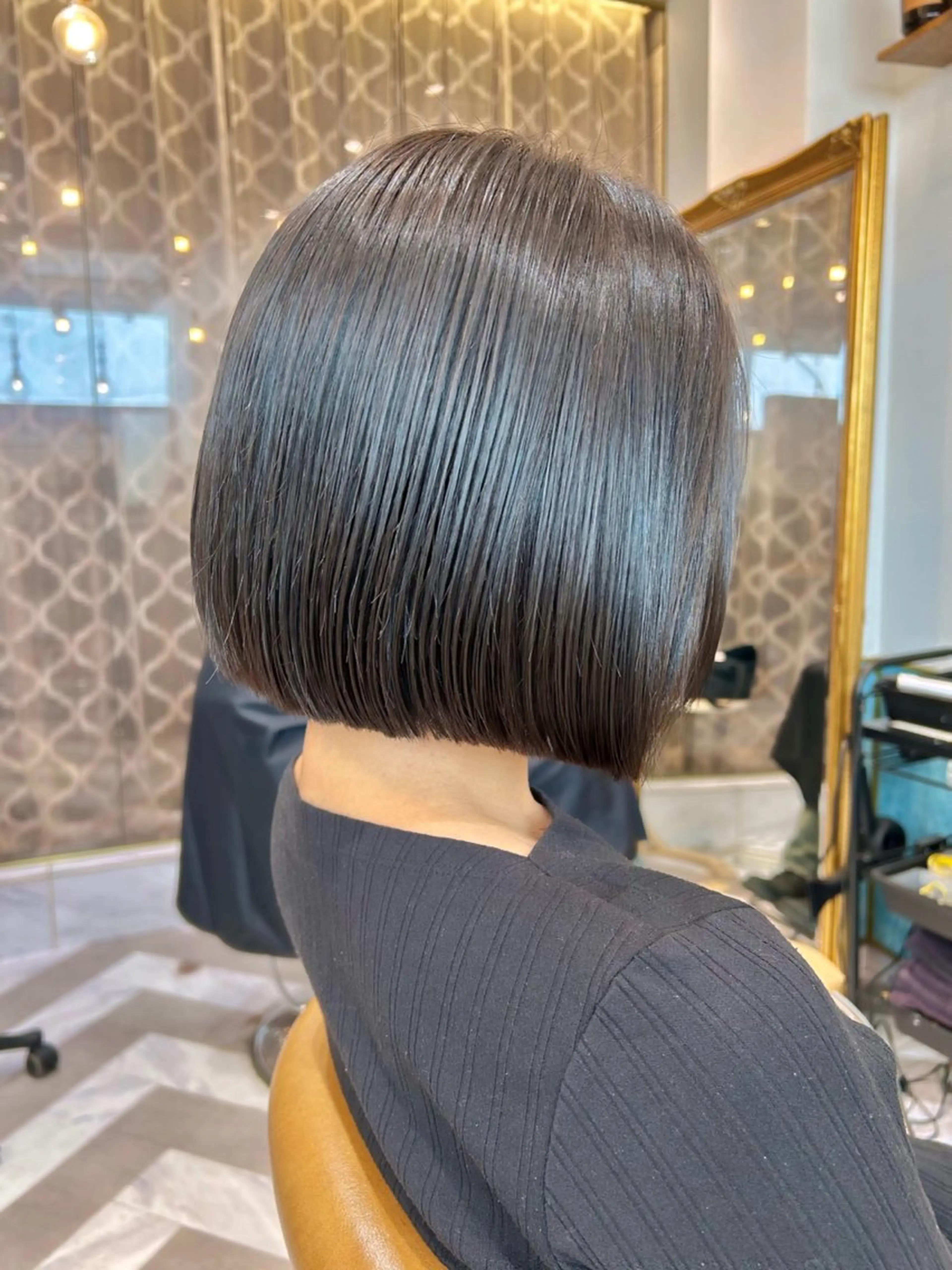 ミディアム カラー ワンレンボブ ブリーチ ブリーチなしカラー ボブ 顔周りカット 髪質改善【縮毛矯正】 北千住で美髪に導く人のヘアスタイル