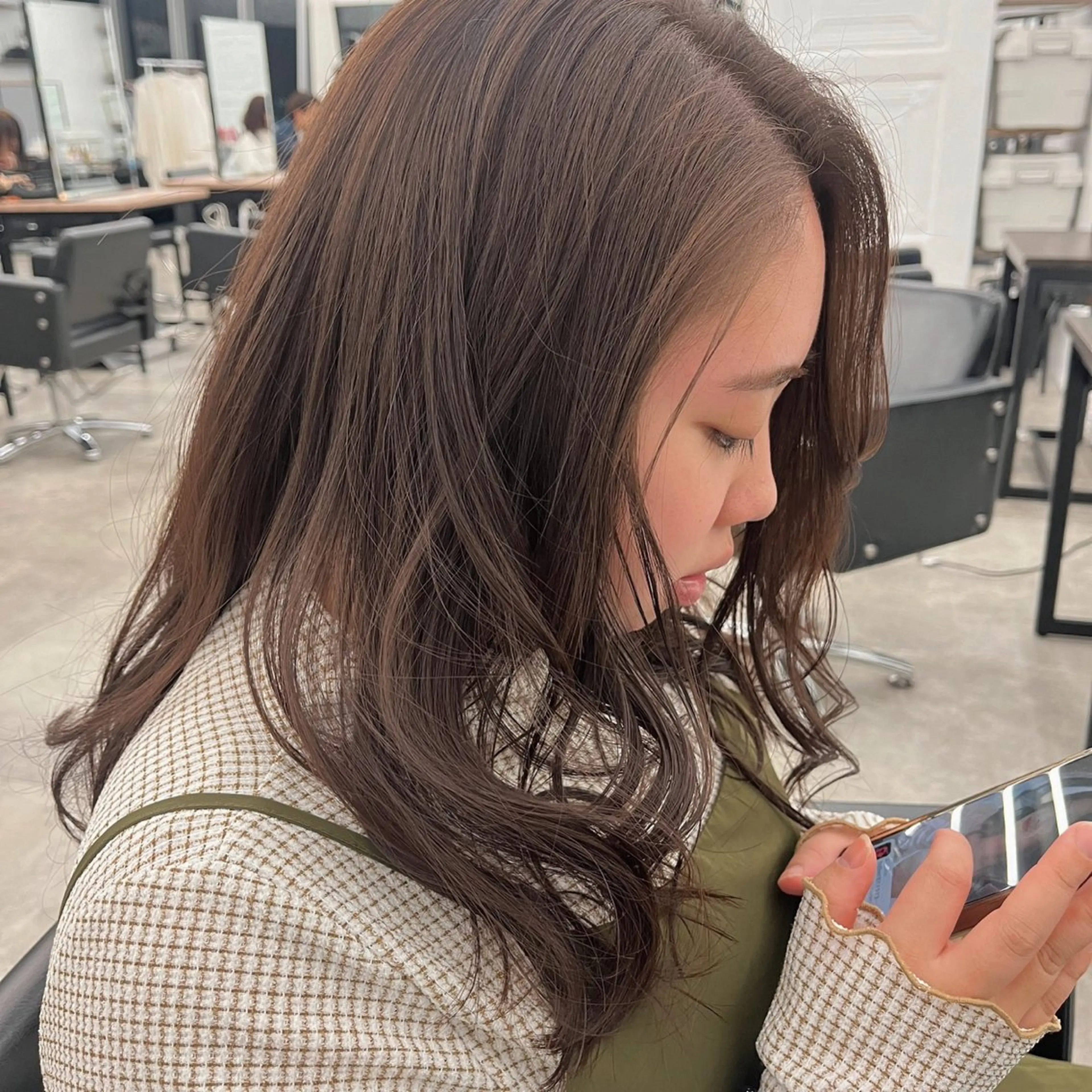 セミロング カラー ベージュカラー 透明感カラー 🌱ボブ/レイヤー/ ベージュ/あやみ✨のヘアスタイル