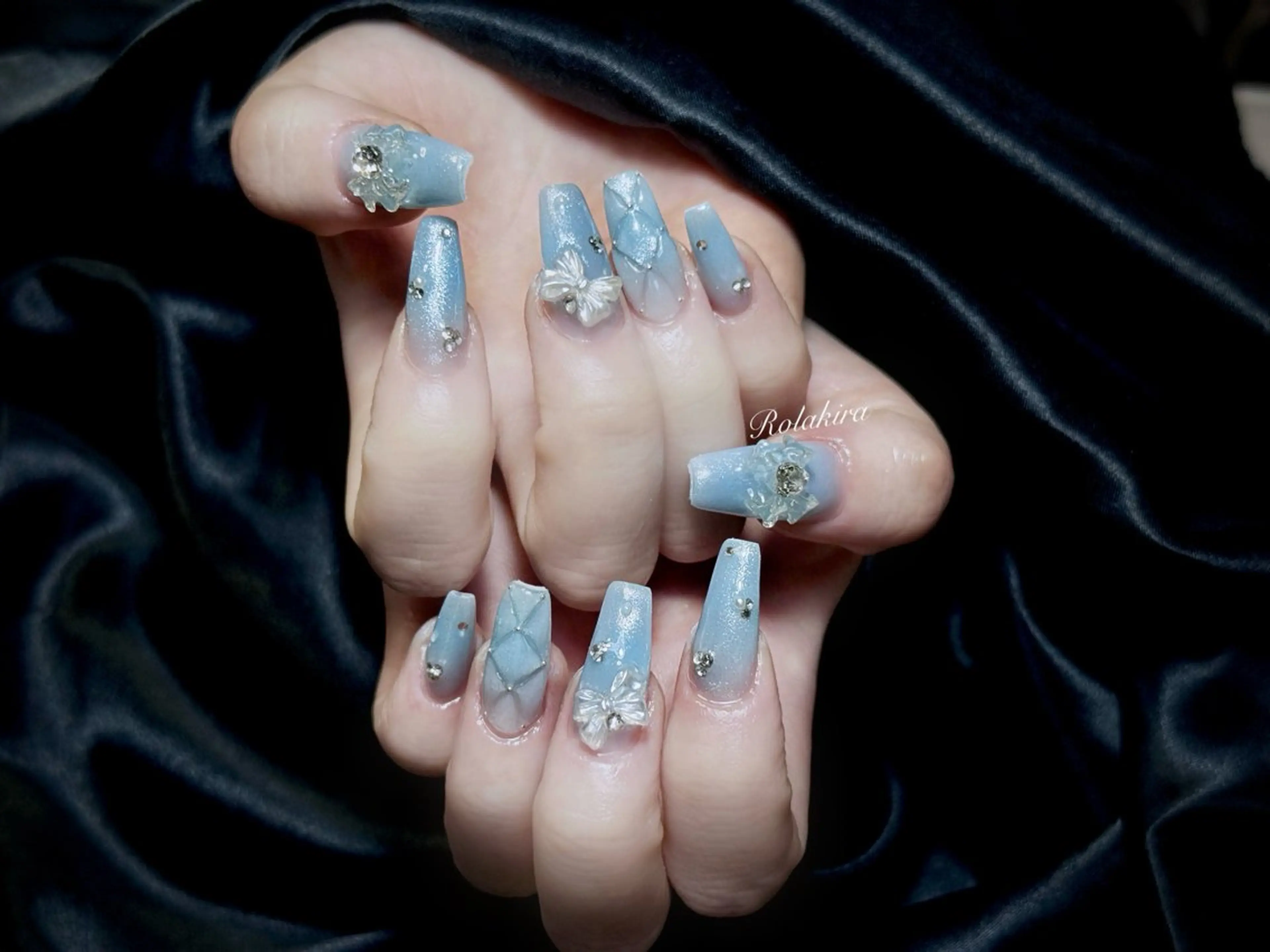 ネイル チークネイル 長さ出し フレンチネイル ジェルネイル 韓国ネイル ハンドネイル Rola kira nail salon所属・Rola kira 麗のネイルデザイン