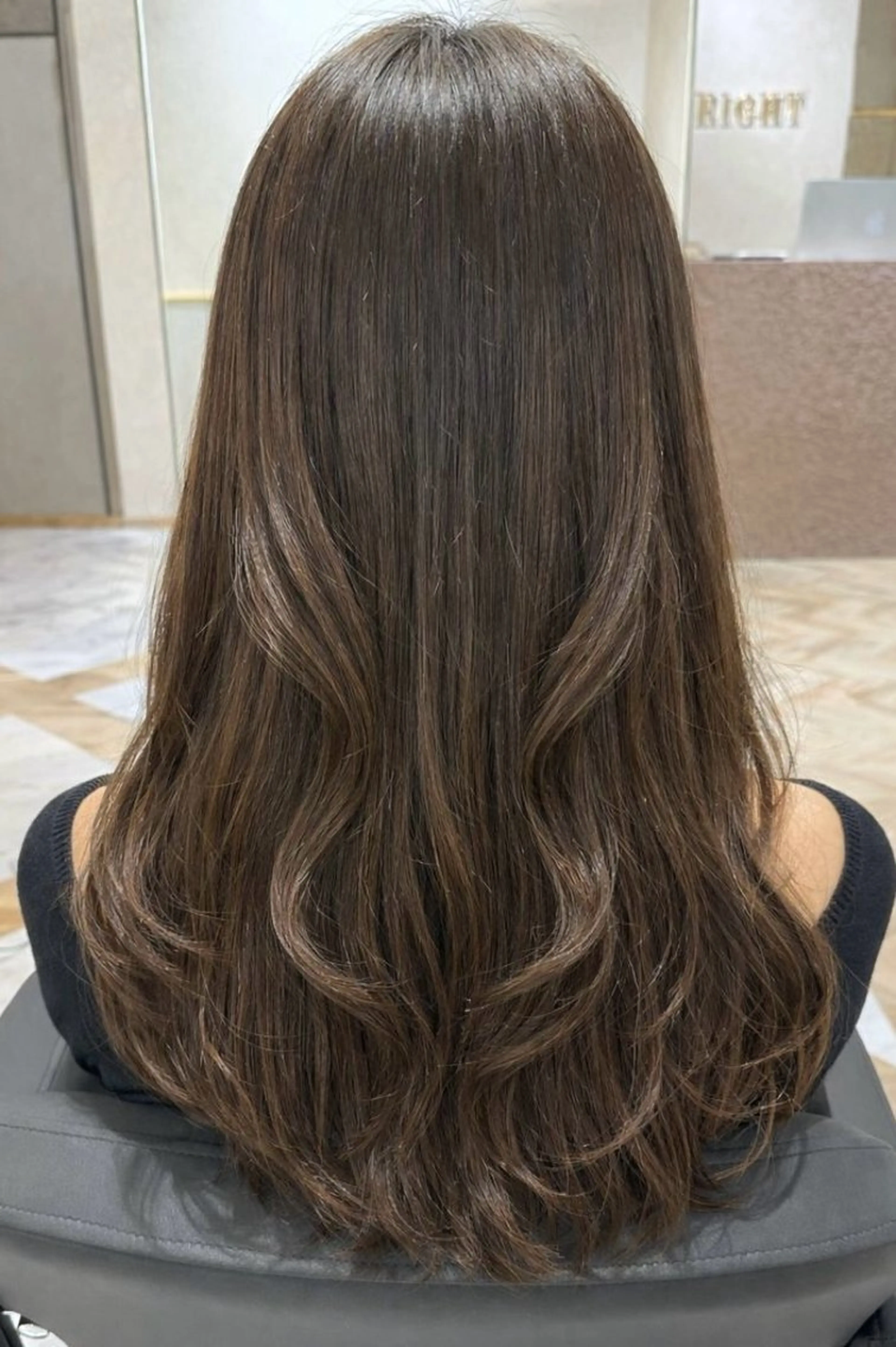 ロング カット 透明感カラー／ natsukiのヘアスタイル