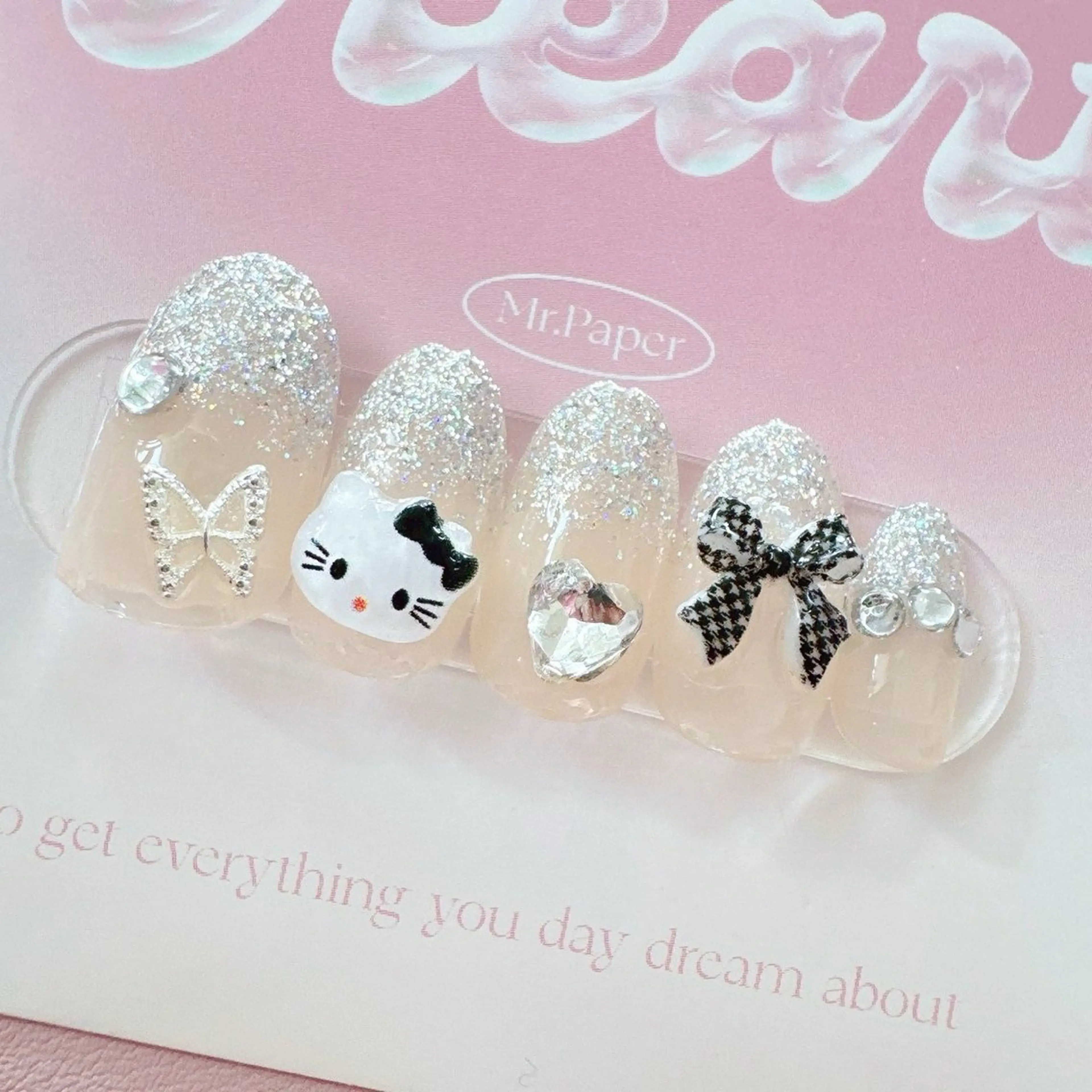 ネイル ハンドネイル MignonReve ♡EIMI🌈のネイルデザイン