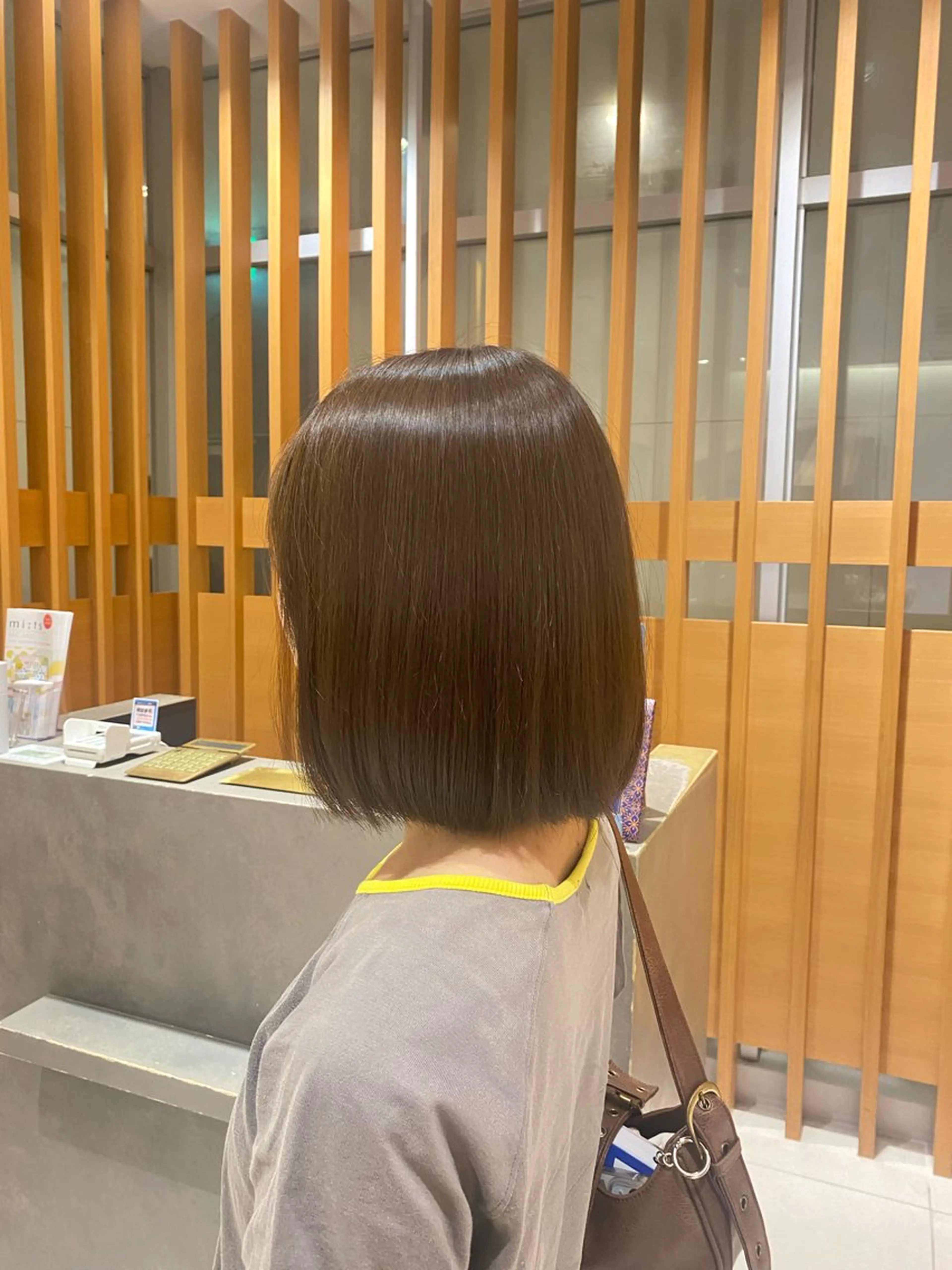 ショート カラー ブラウンカラー ナチュラルブラウン apish 国分寺 / 鈴木 花穏のヘアスタイル