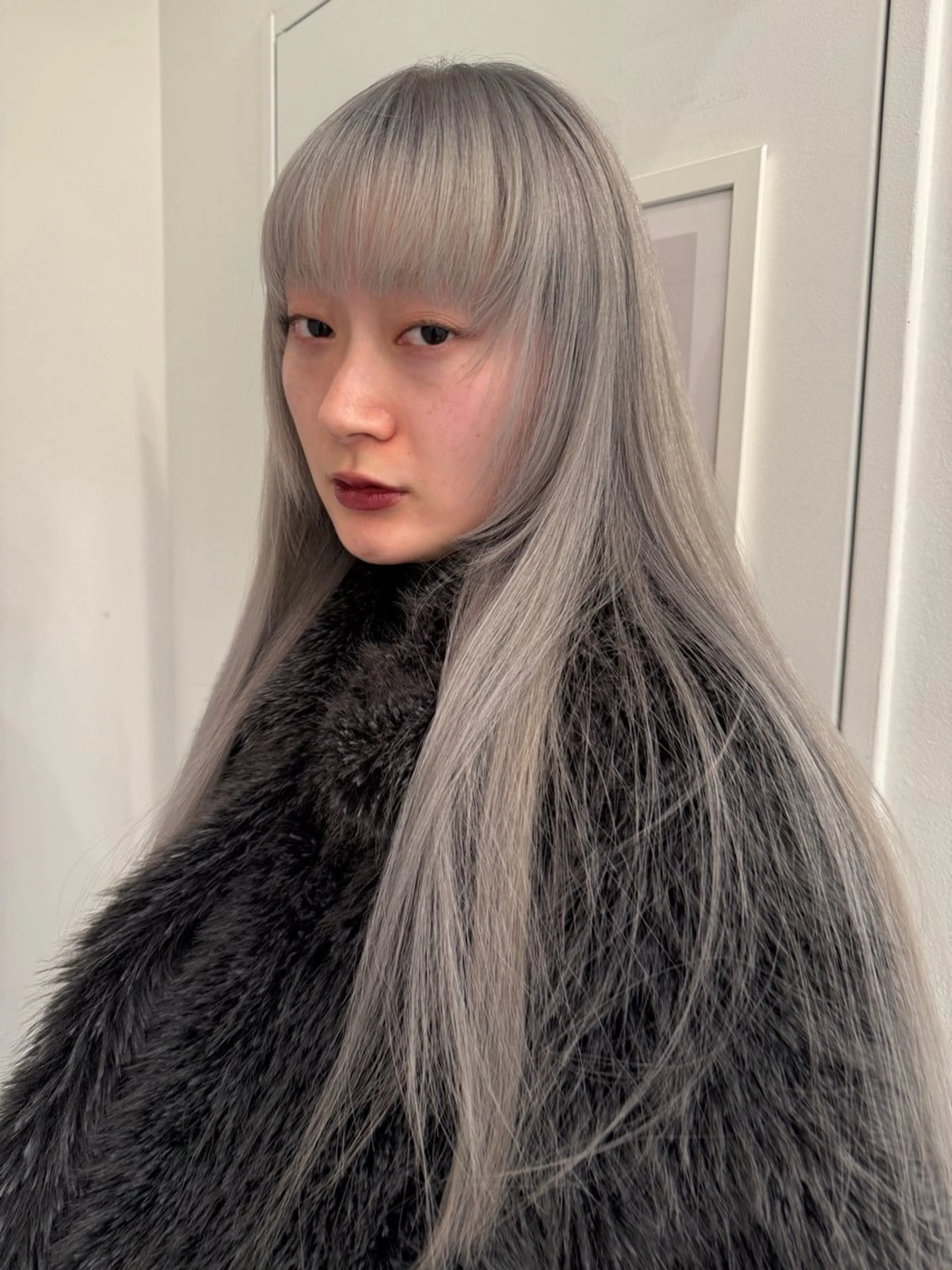 ロング カラー 磯　亜由香🌼 ブリーチ/ボブカットのヘアスタイル