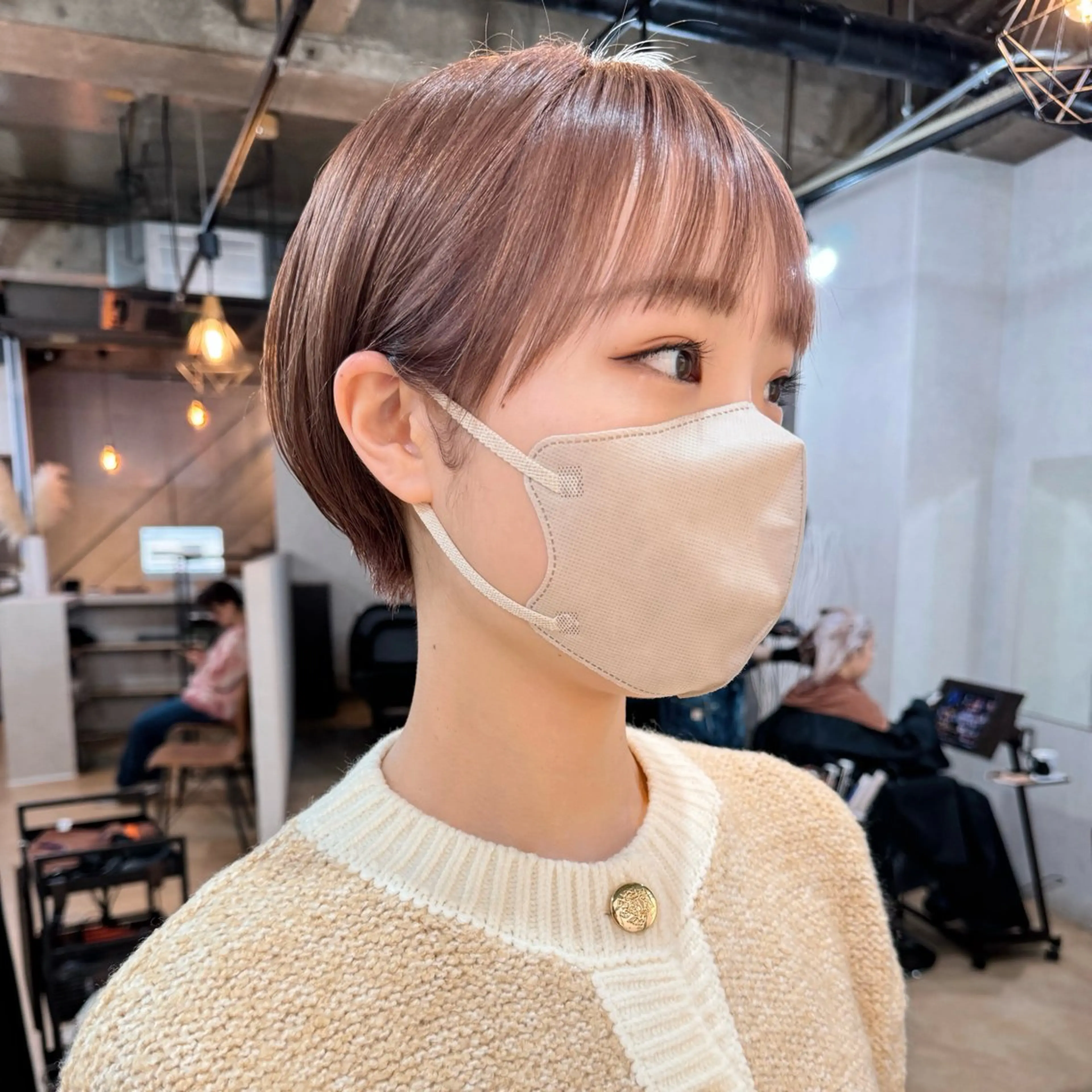 ショート ボブ 髪質改善 韓国風ヘア ショートヘア カット ヘアカラー トリートメント 🎗️comoda 神戸三宮 髪質改善のヘアスタイル