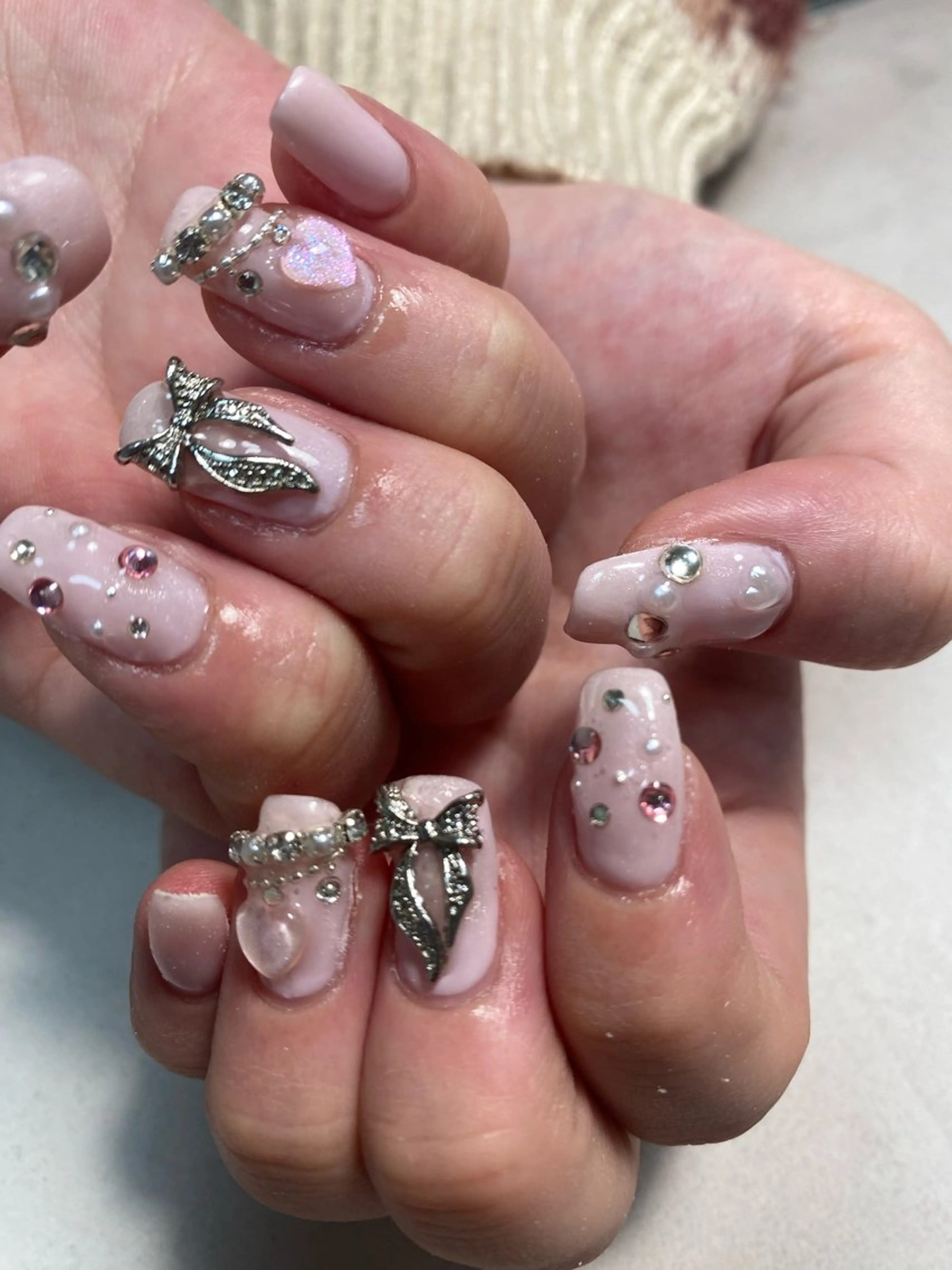 ネイル 持ち込み 住宅街のねいる屋さん R.G  NAILのネイルデザイン