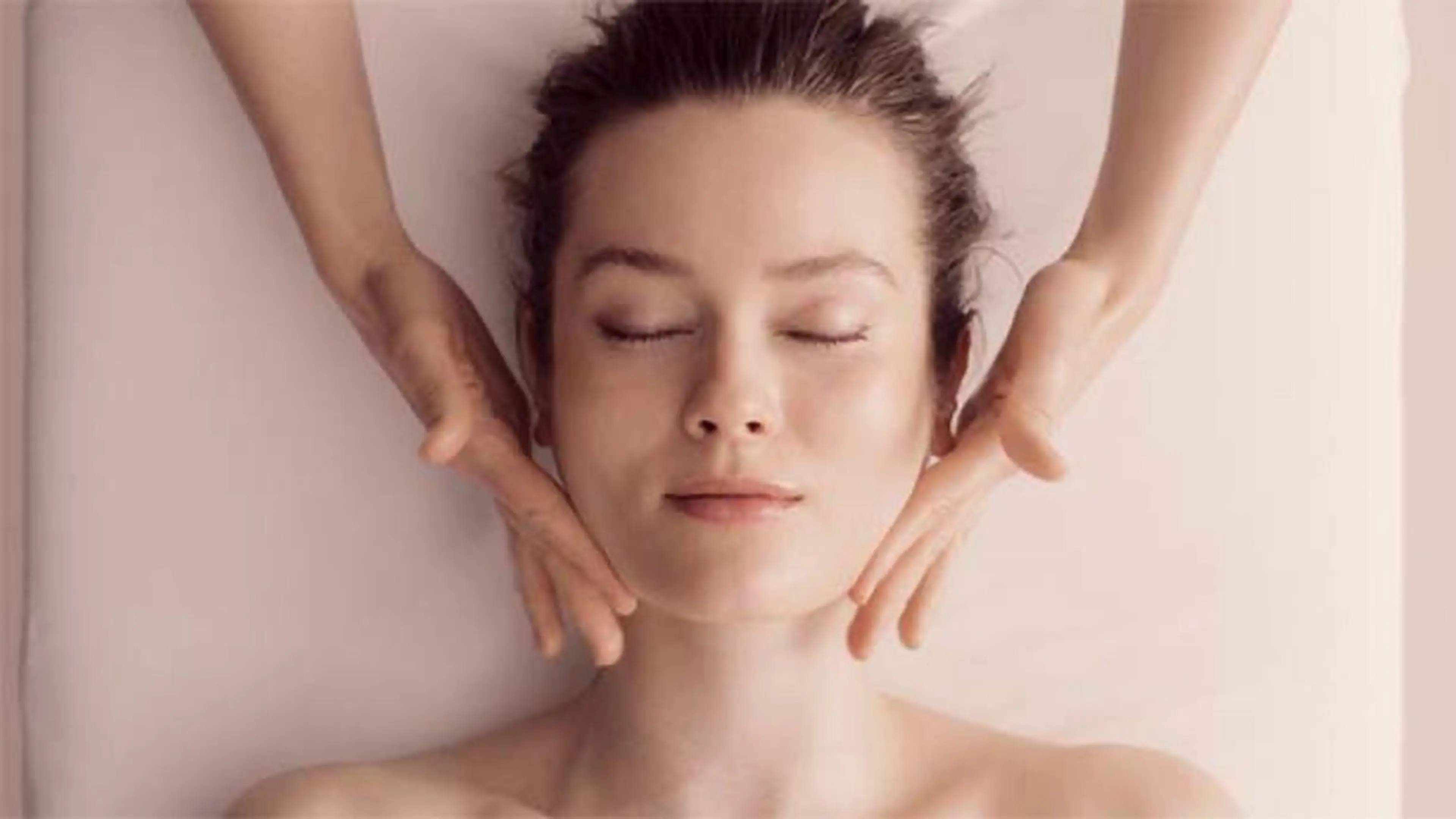 フェイシャル　　美肌コースの写真