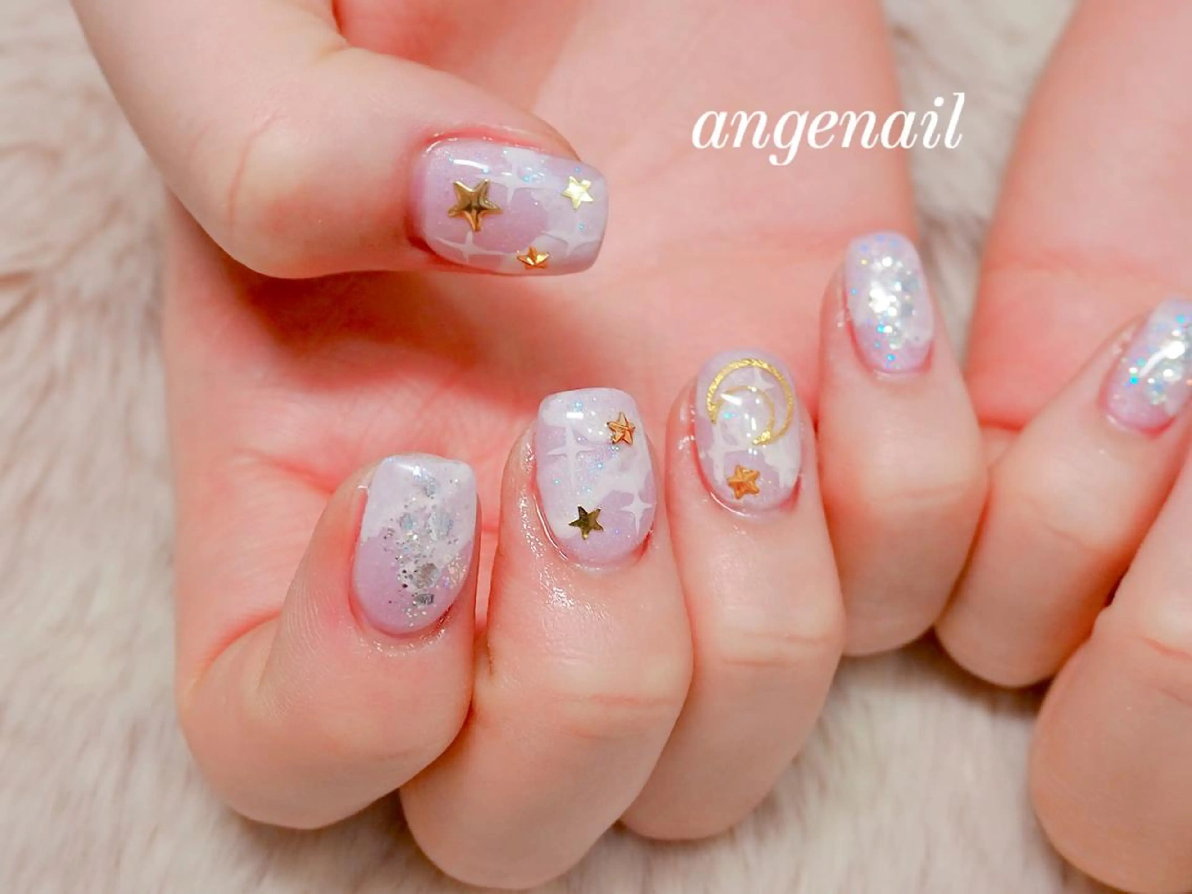 ネイル ハンドネイル オーナーネイリスト MAKIのネイルデザイン