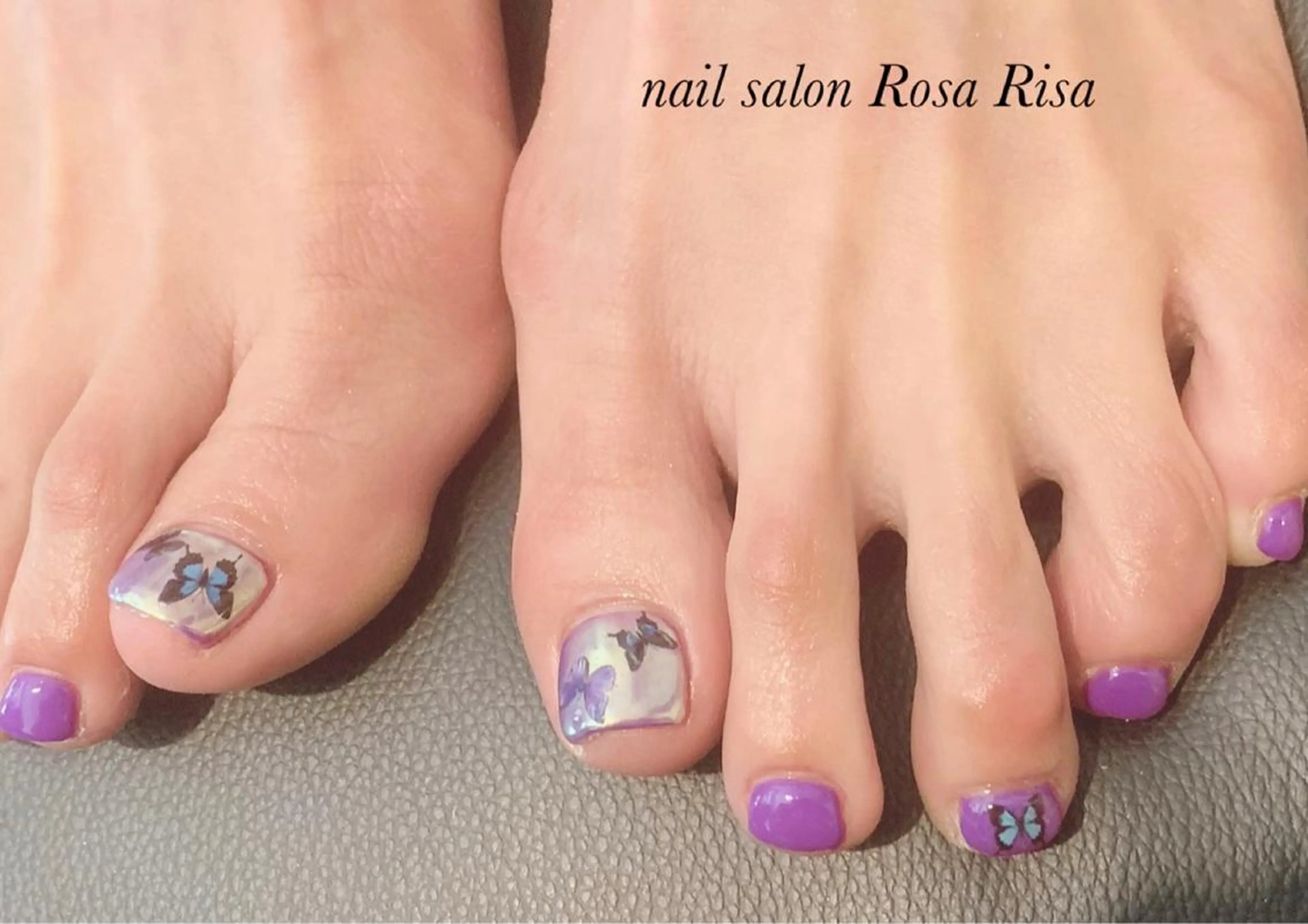 ショート ネイル フットネイル ネイルスタジオ シェイクユアハンズのネイルデザイン