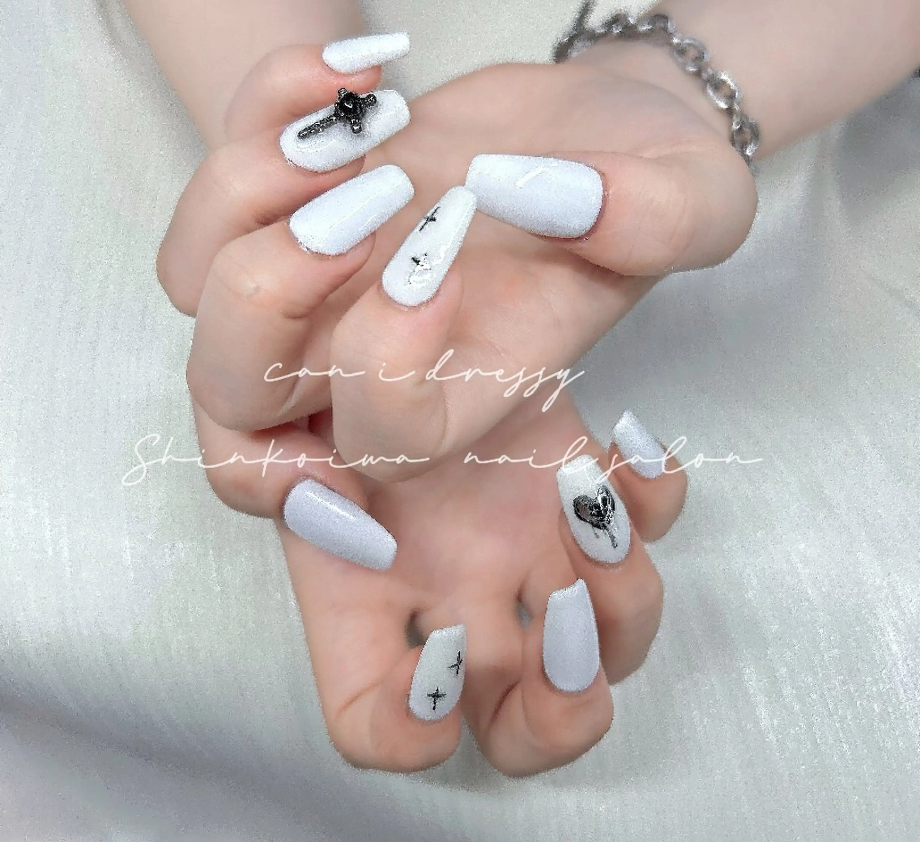 ネイル 長さ出し ハート ワンカラーネイル ホワイト ハンドネイル キャンアイドレッシー 新小岩のネイルデザイン