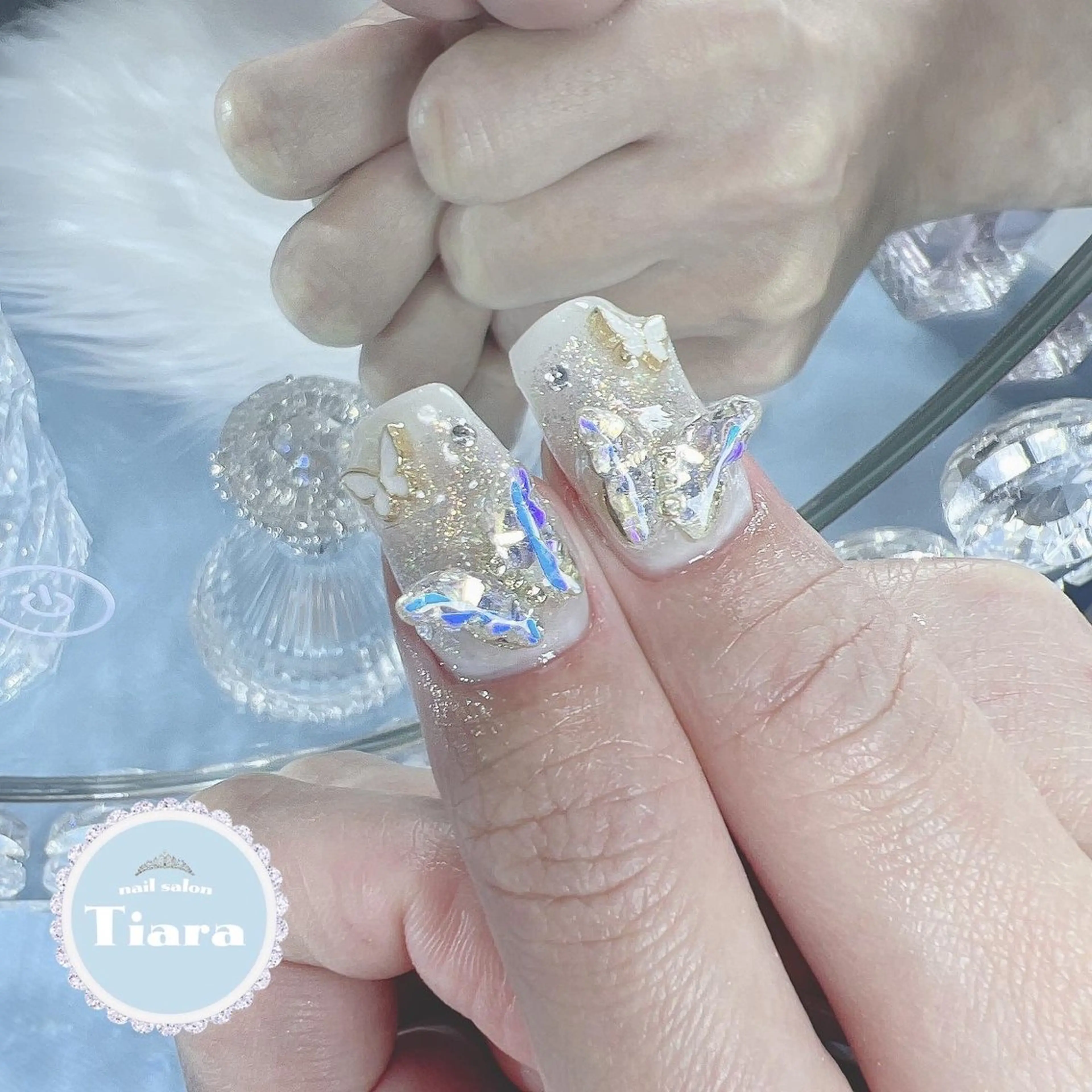 ネイル オーロラネイル チークネイル クリアネイル キラキラネイル リボン ＆NAIL. Rio所属・groovy 新宿店のネイルデザイン