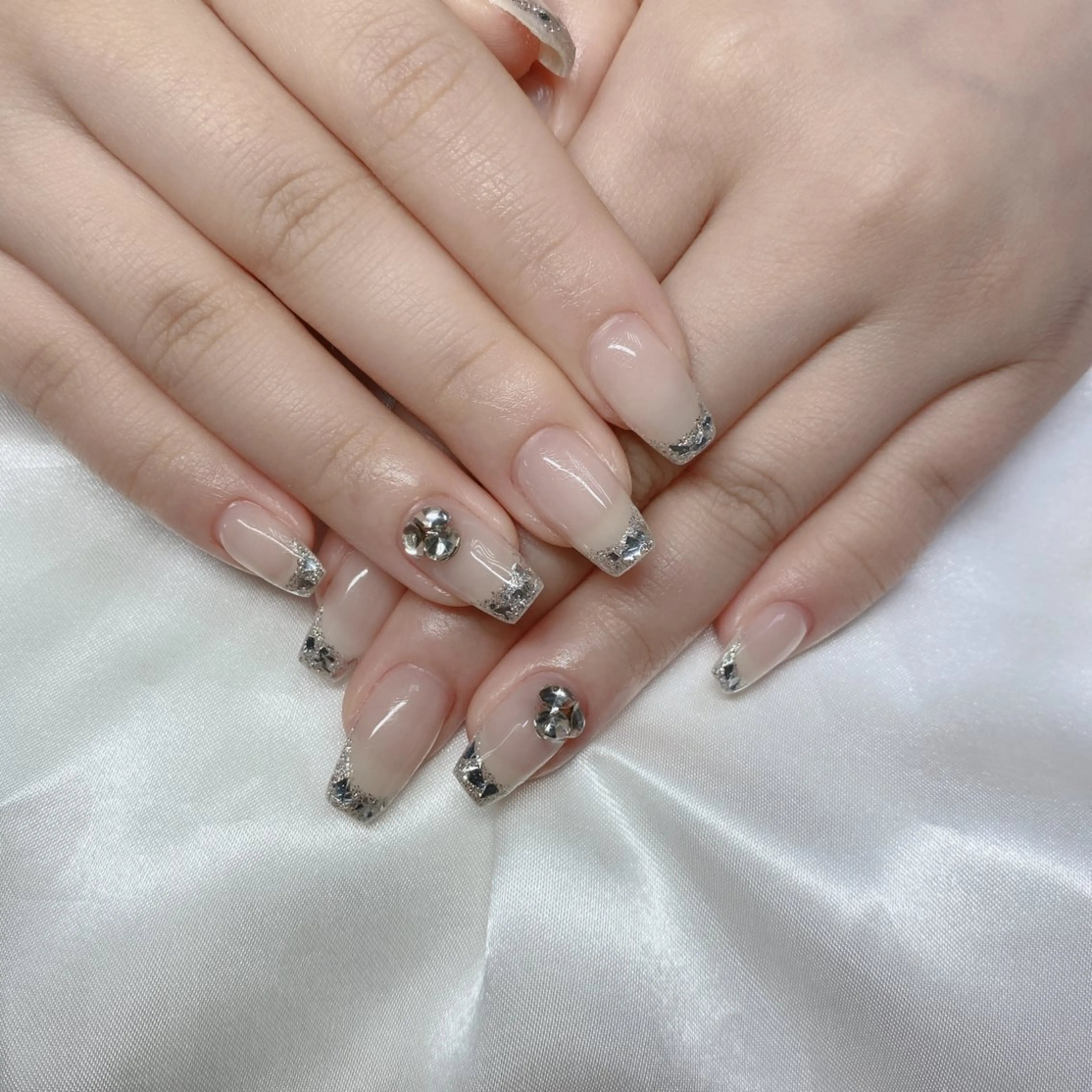 ネイル UniqueNail 長さだし専門店のネイルデザイン