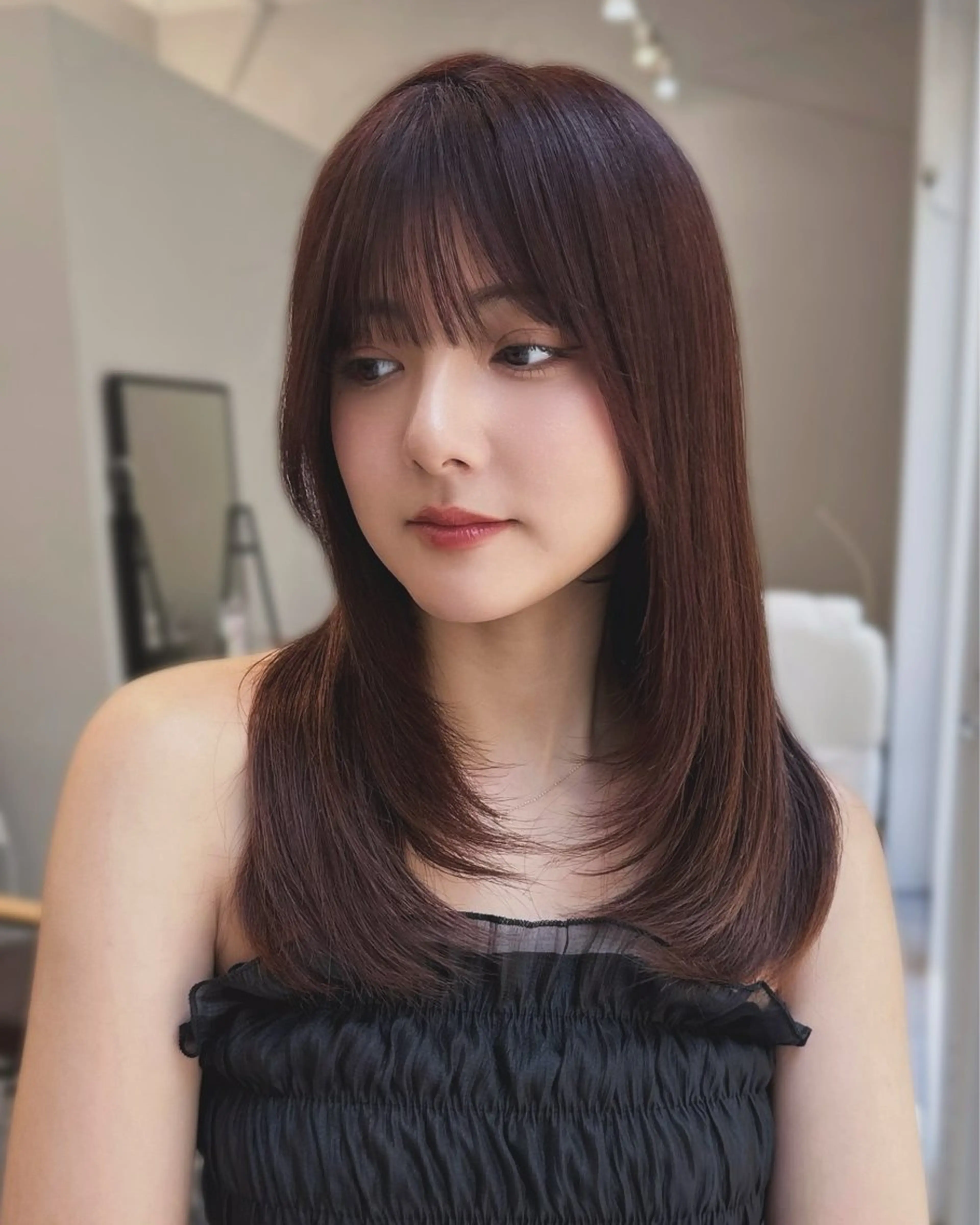 ミディアム カラー レイヤーカット カット ヘアカラー トリートメント 日本一の小顔カット/ ボブ/顔周り/韓国のヘアスタイル