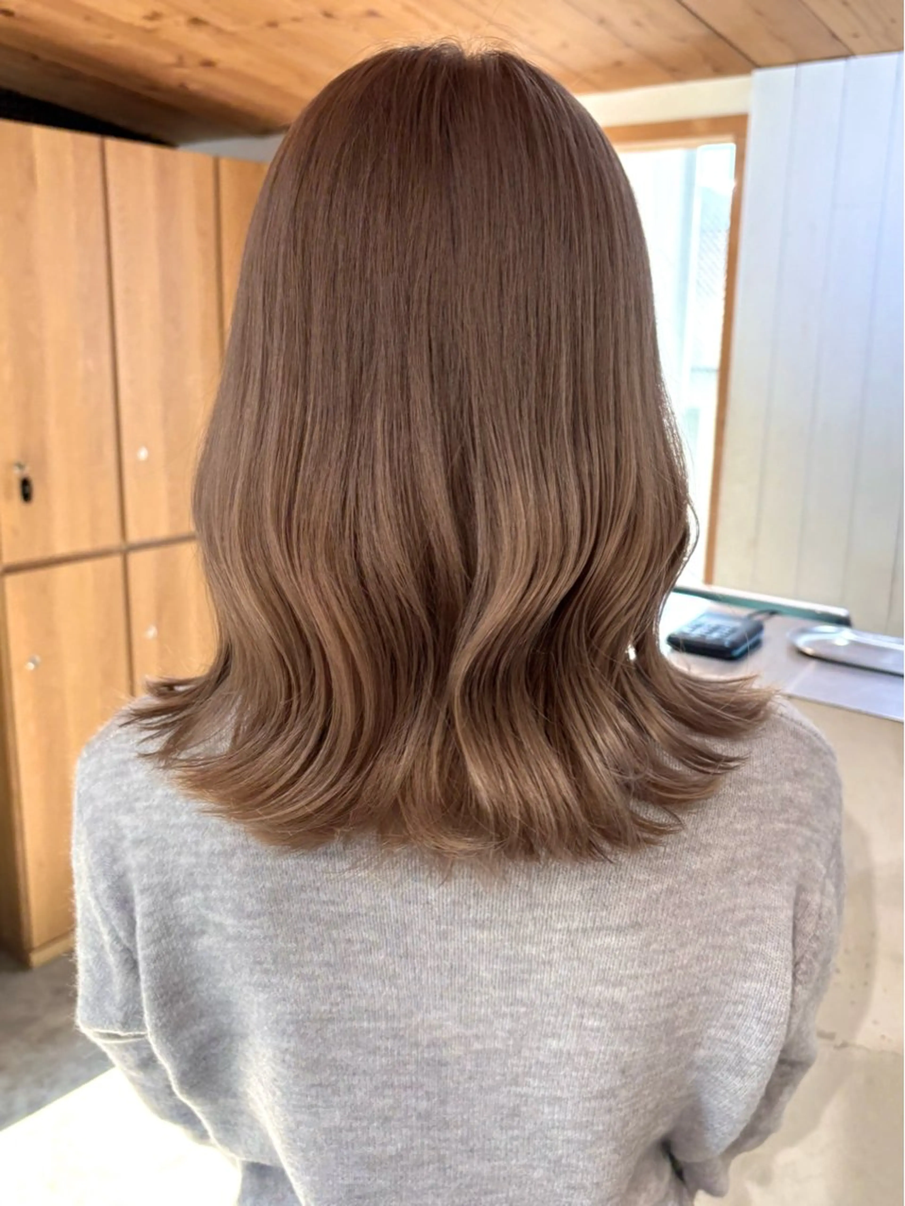 ミディアム カラー ヘアカラー 🫐寒色系カラー 🫐ヤマナカリリカのヘアスタイル