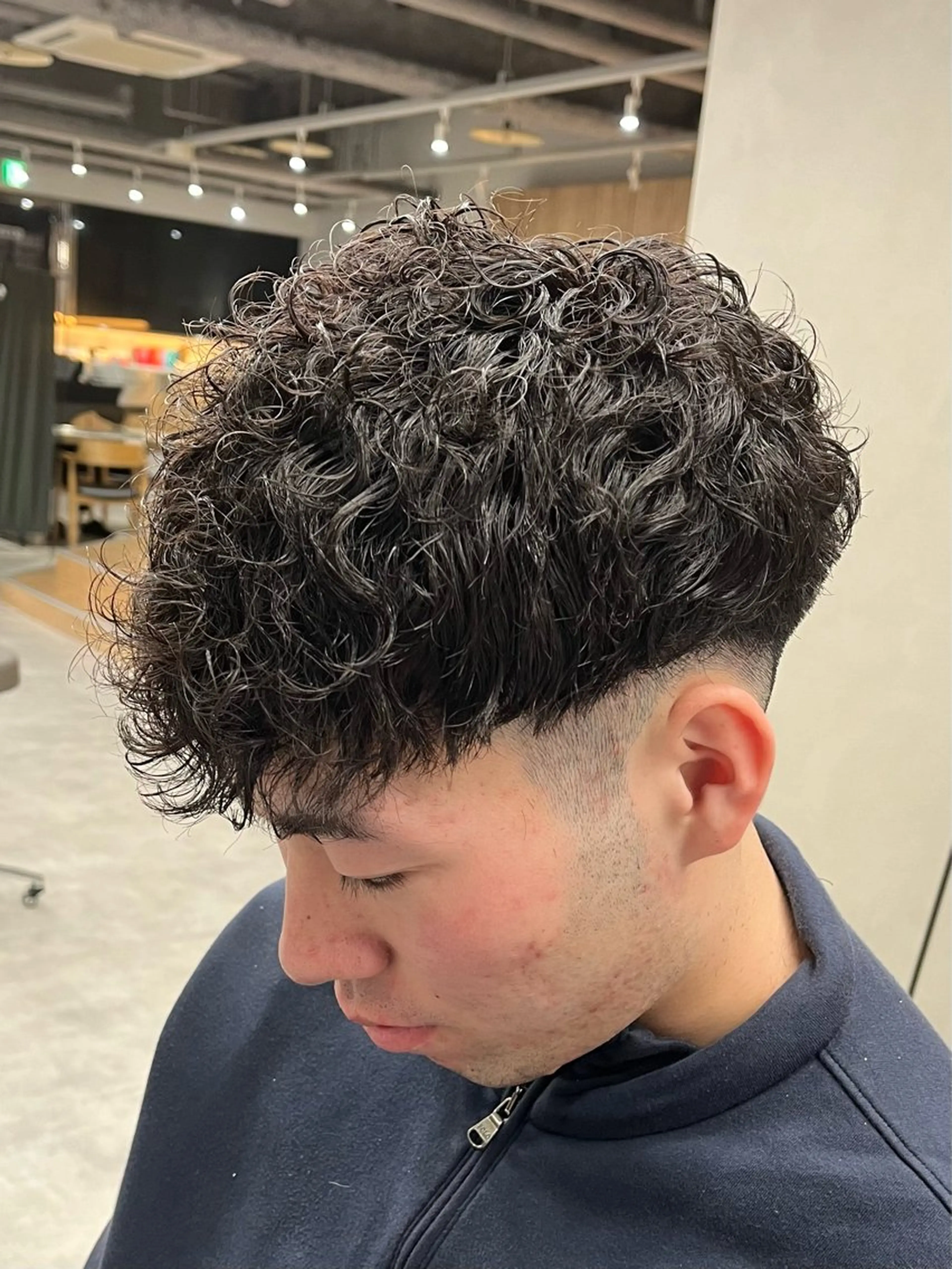 ショート パーマ メンズ メンズパーマ スペインカール カット パーマ 新潟メンズパーマ 新潟駅/小田拓実のヘアスタイル