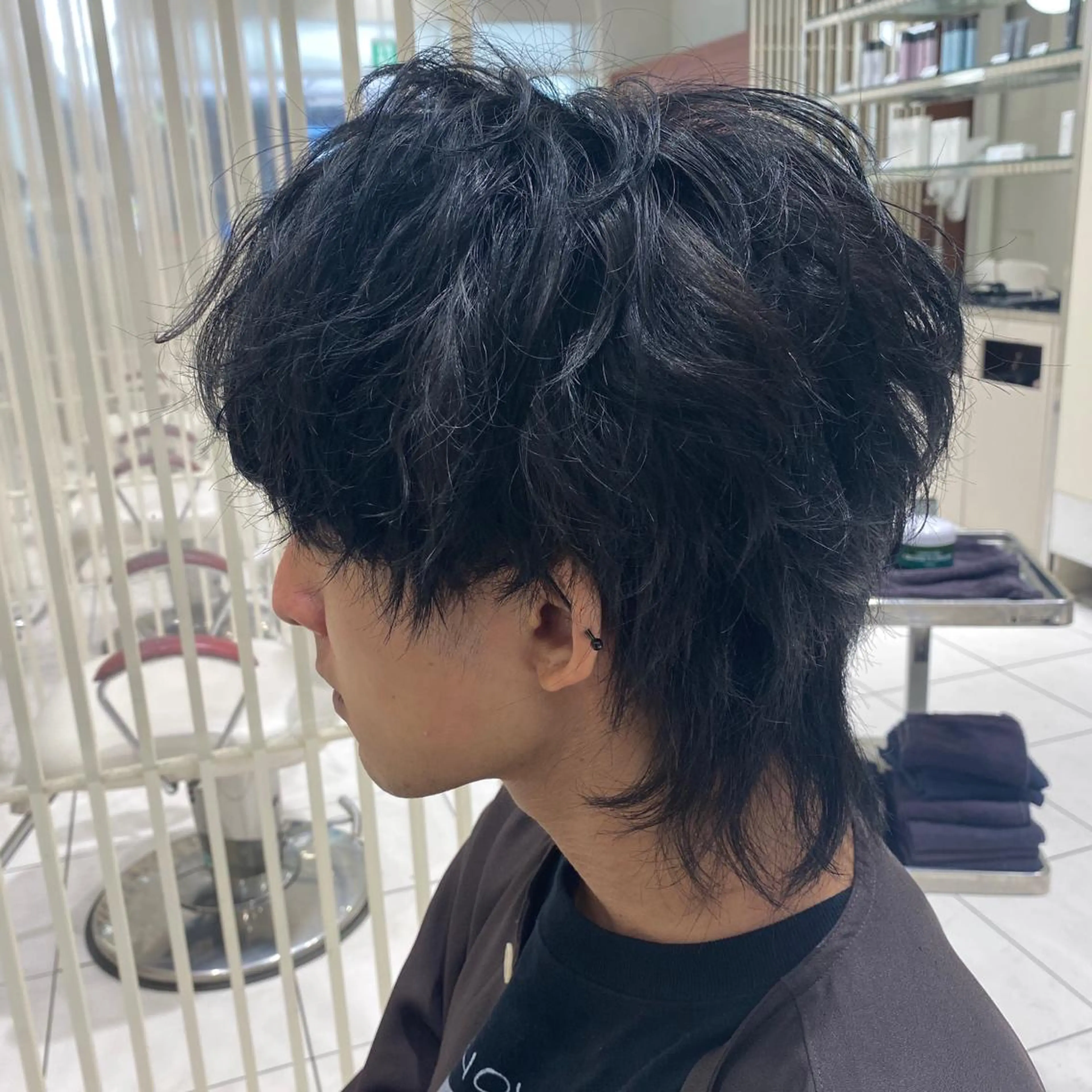 カラー 韓国ヘア レイヤーカットのヘアスタイル