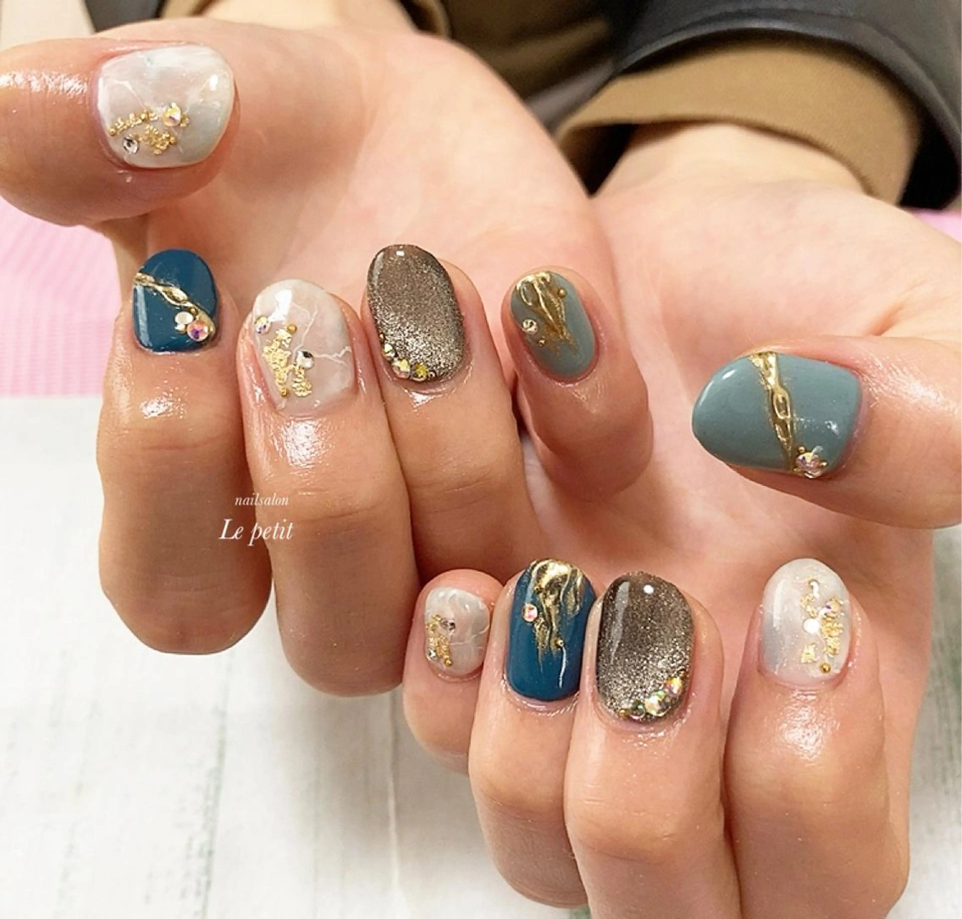 ネイル 石野 広佳のネイルデザイン