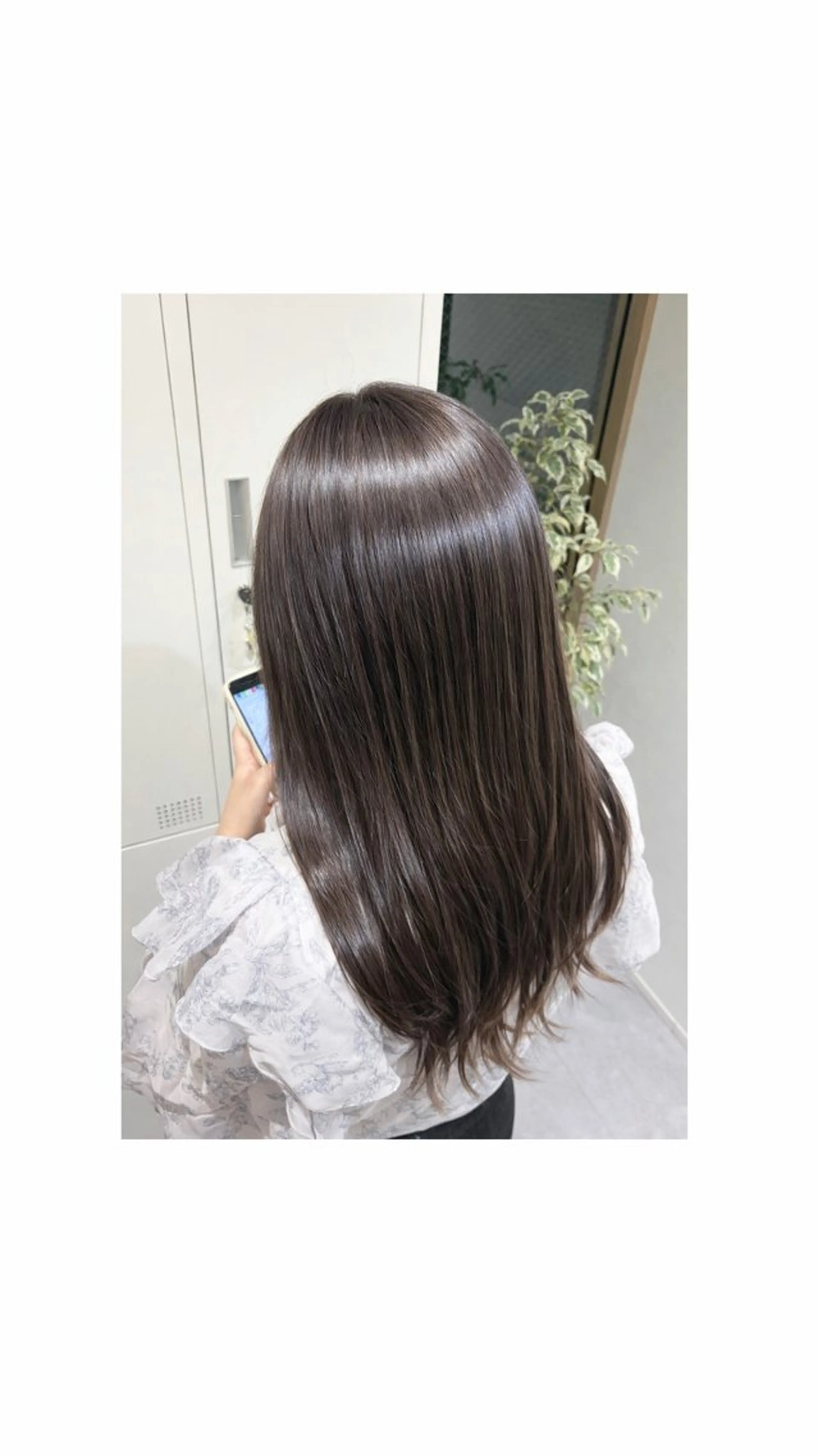 カラー BLEACH YURINAのヘアスタイル