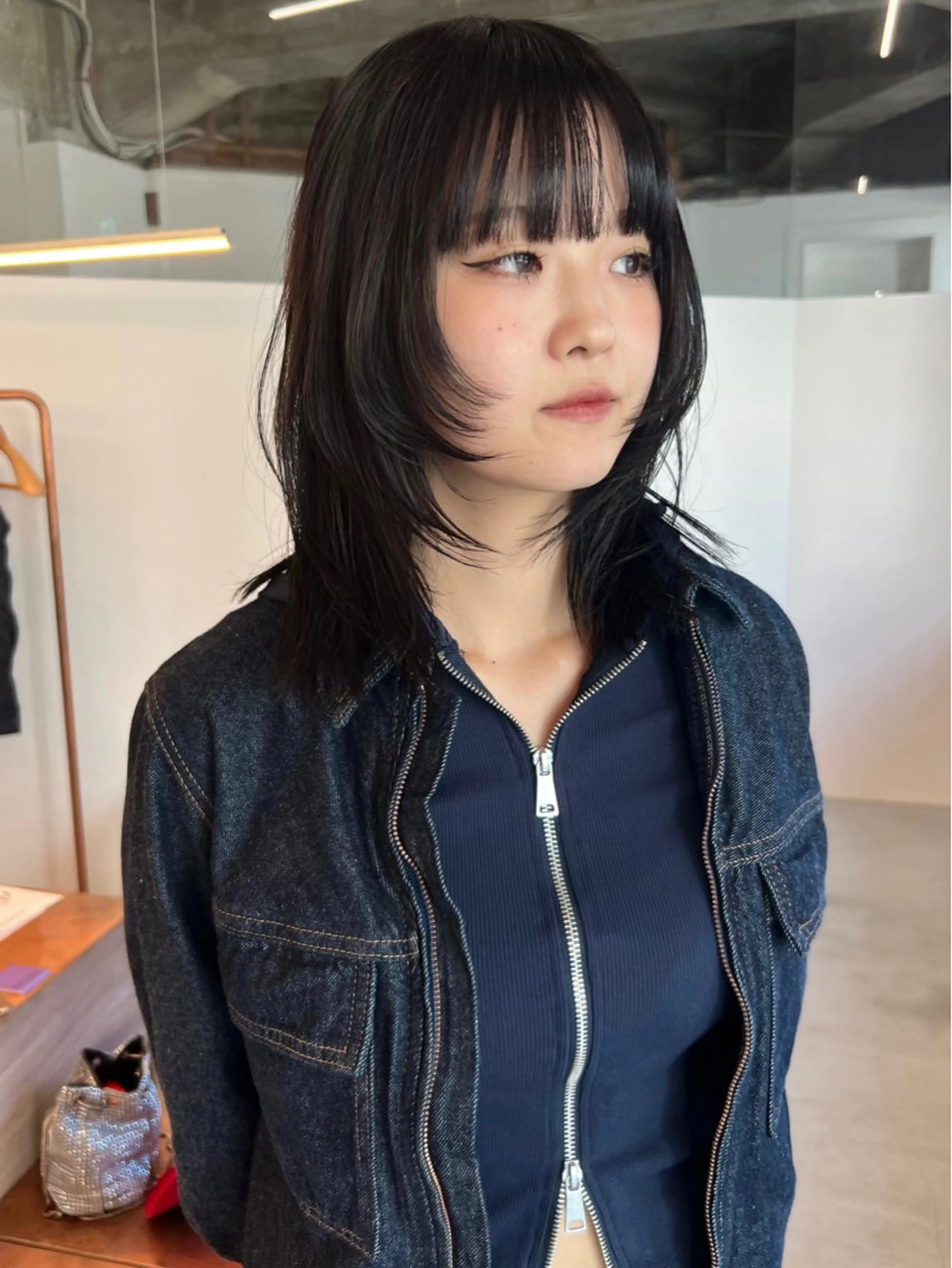 ミディアム カット ヘアカラー the hinc所属・miyu /大阪 /レイヤーカットのヘアスタイル