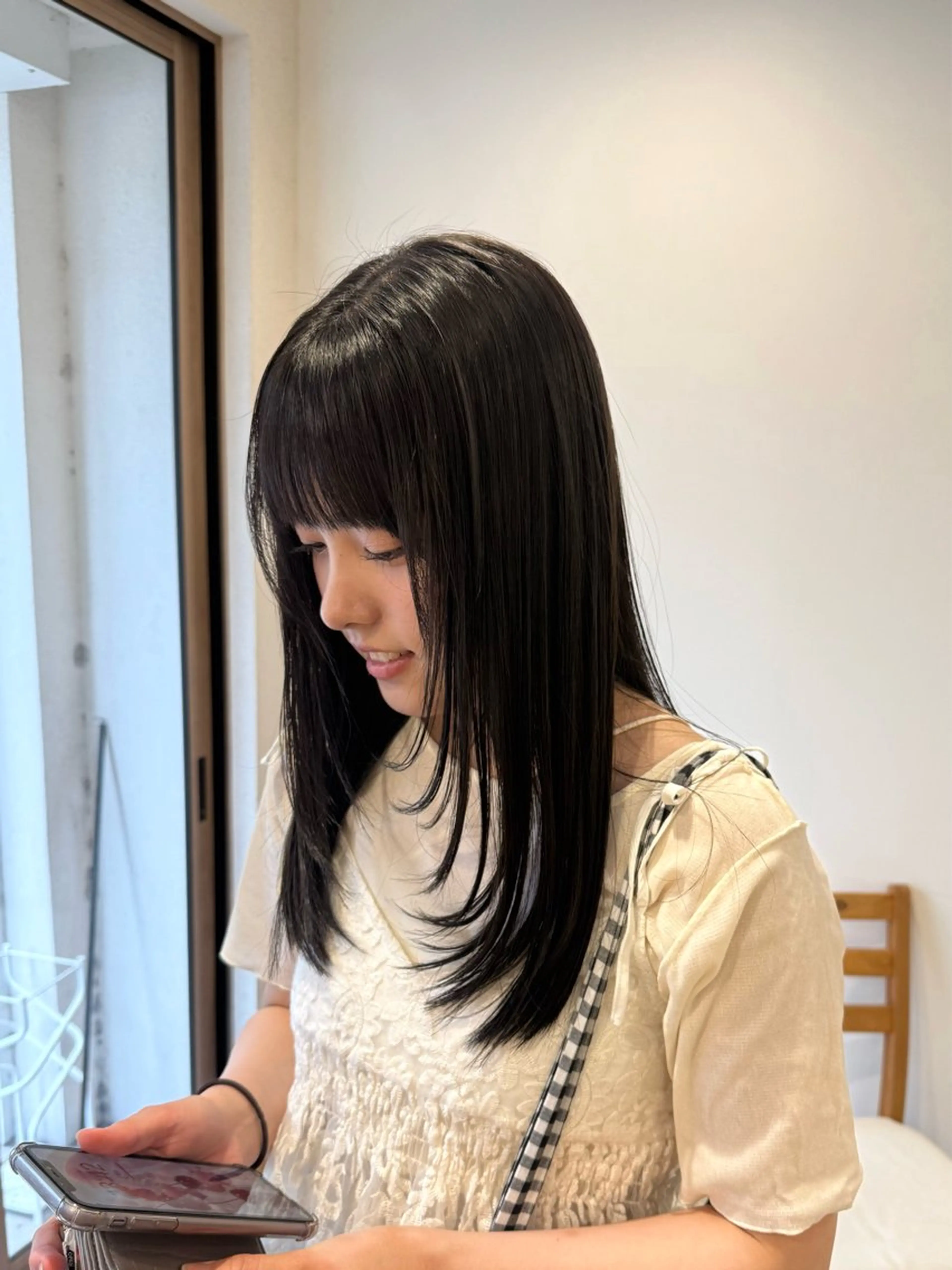 ミディアム レイヤーカット カット ヘアカラー 🐕🦺似合わせ 🐕🦺akariのヘアスタイル