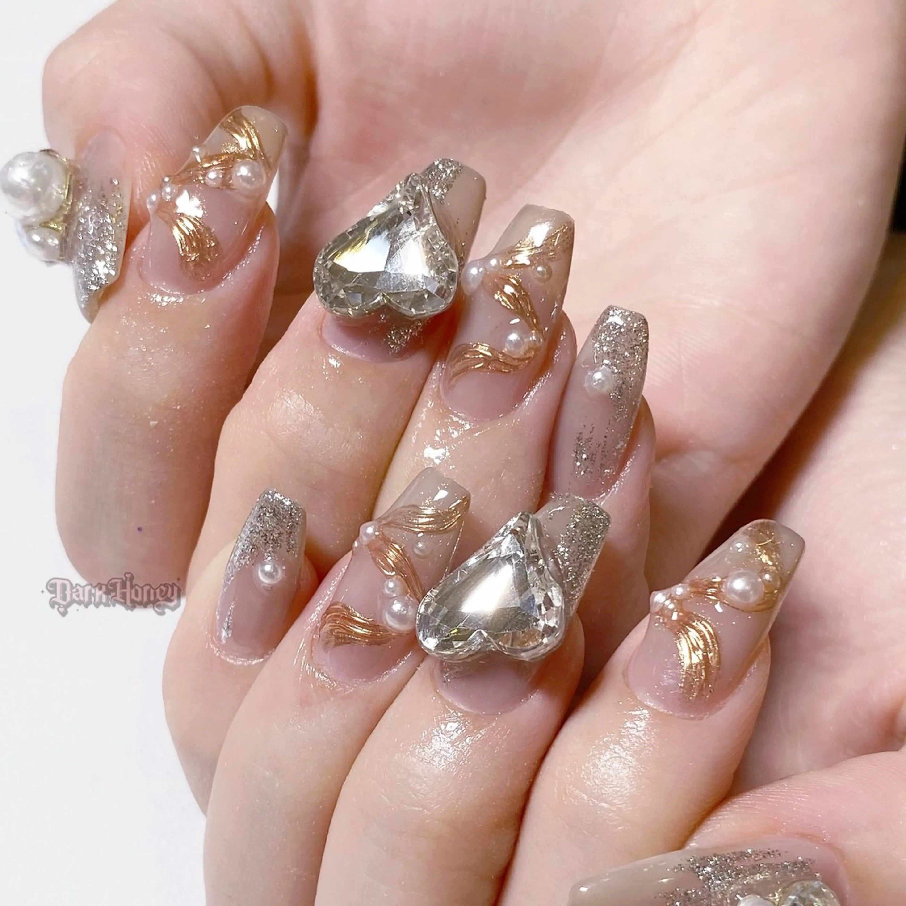 ネイル ハンドネイル Dark honey スカルプ専門原宿店のネイルデザイン