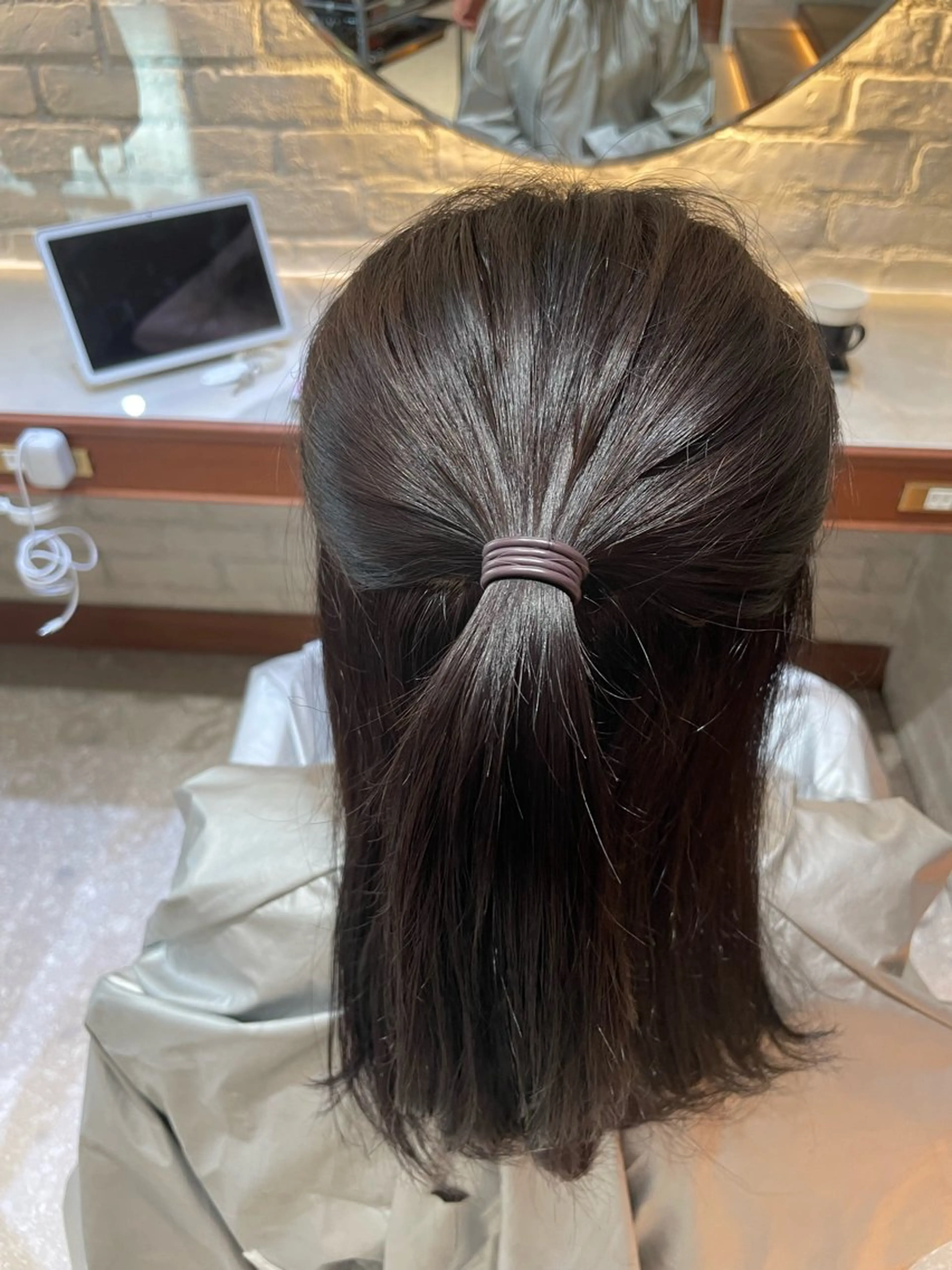 ミディアム cloe中目黒店所属・Cloe中目黒店 さなのヘアスタイル