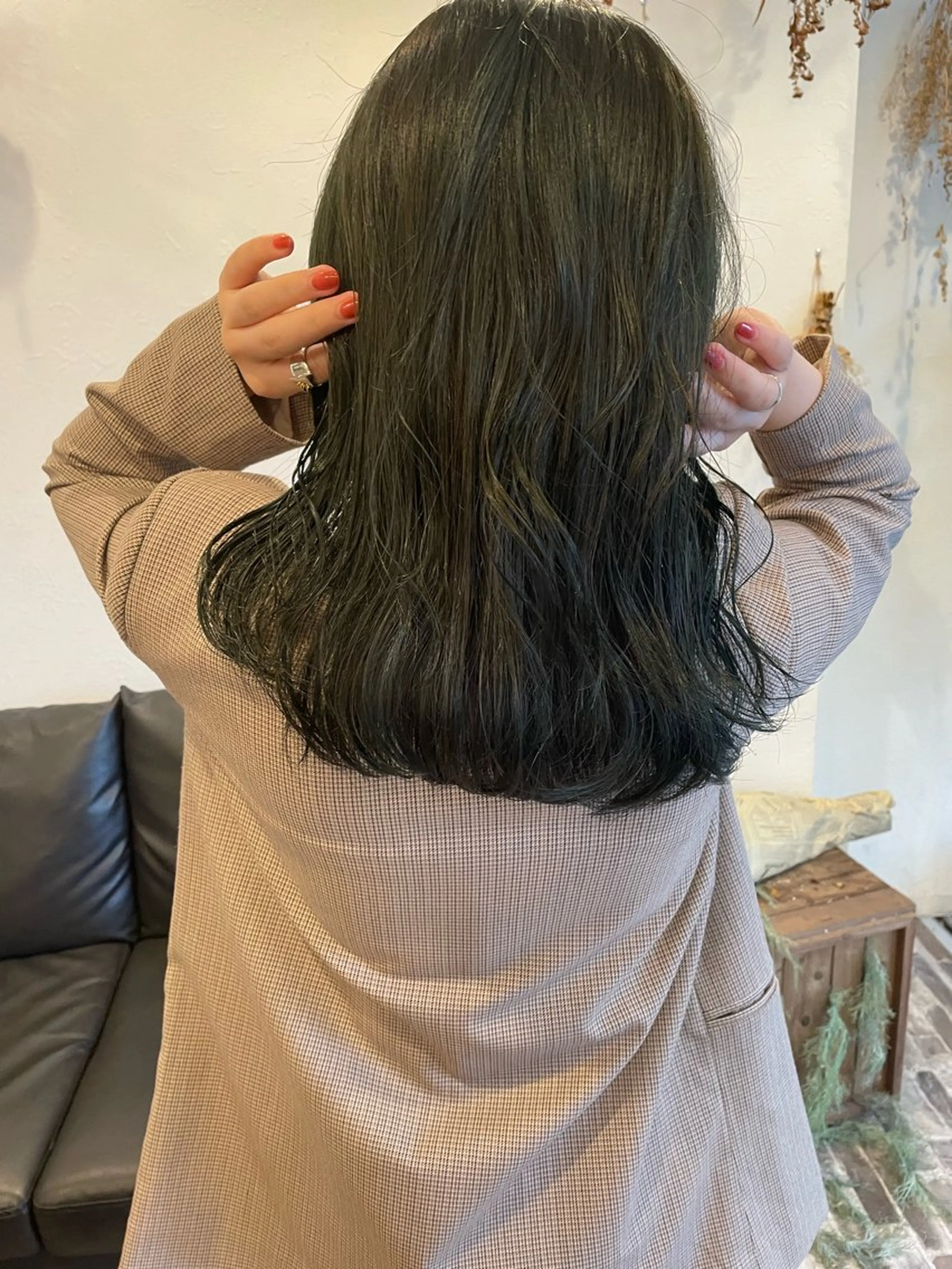 セミロング カラー グレージュ オリーブグレージュ オリーブグレー ヘアカラー トリートメント m ā l o.🌷 サカモトマイコのヘアスタイル