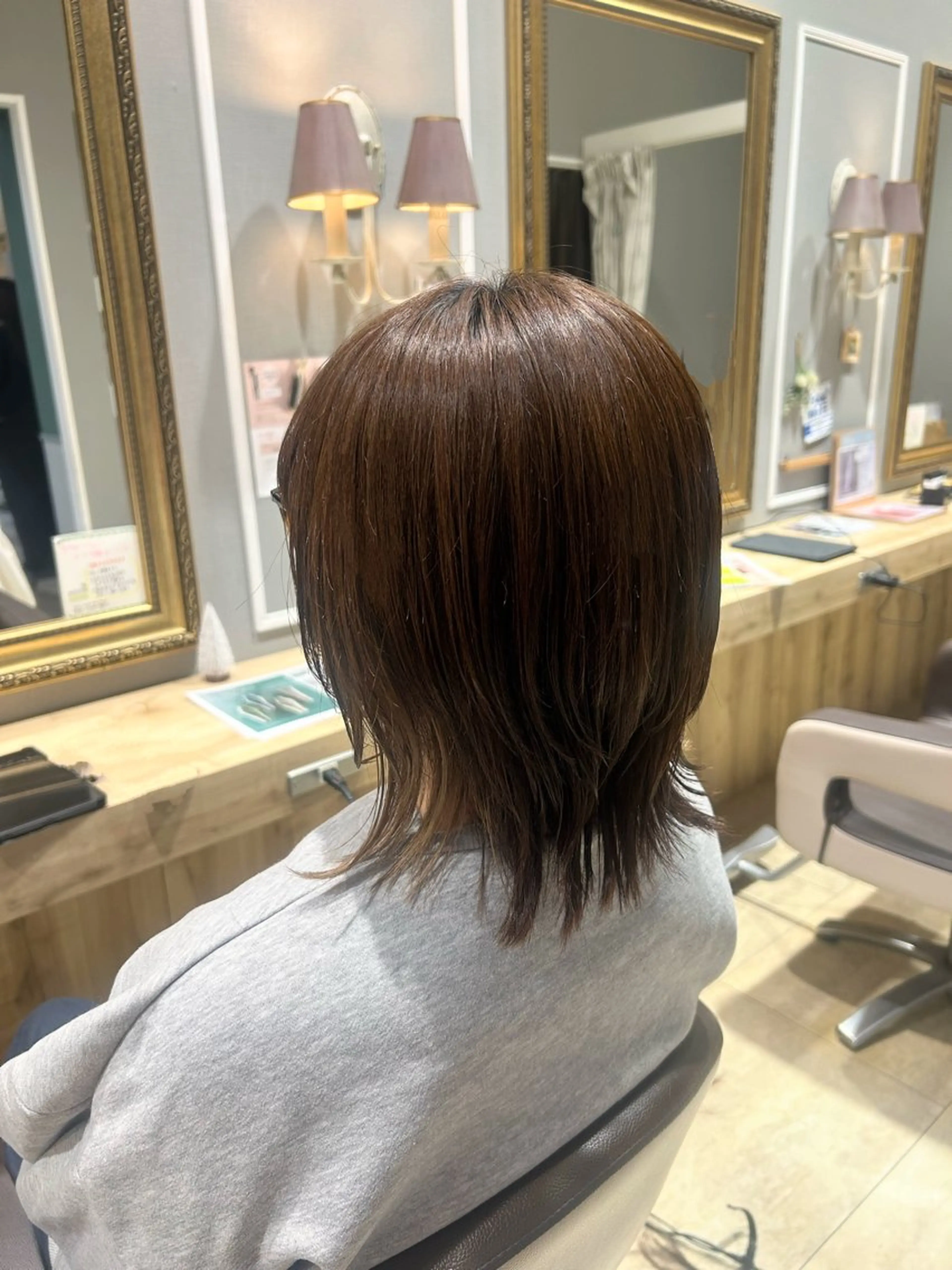 ミディアム ウルフカット 【Pur hair】 NOAのヘアスタイル