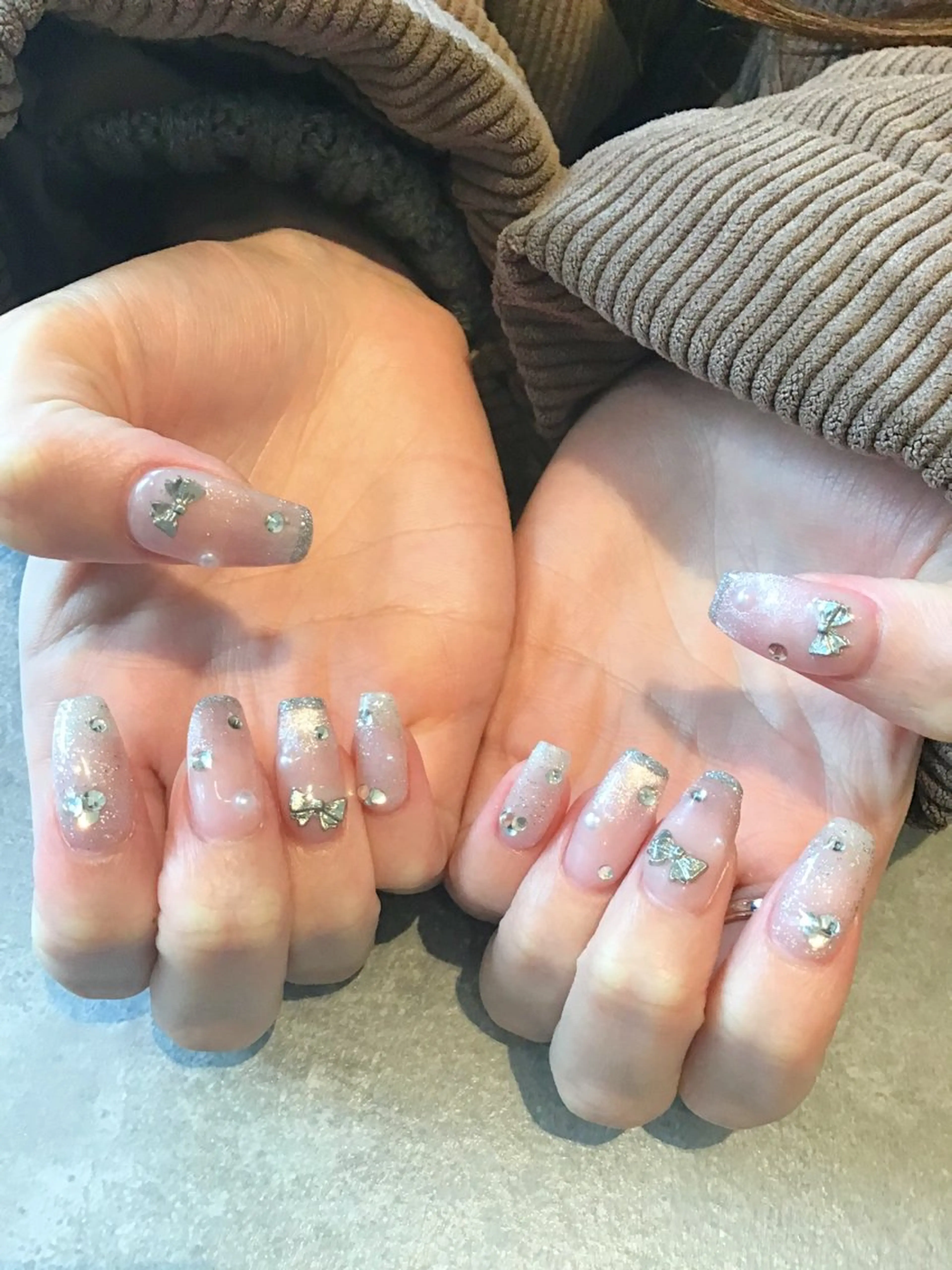 ネイル 持ち込み Nest 岩崎のネイルデザイン