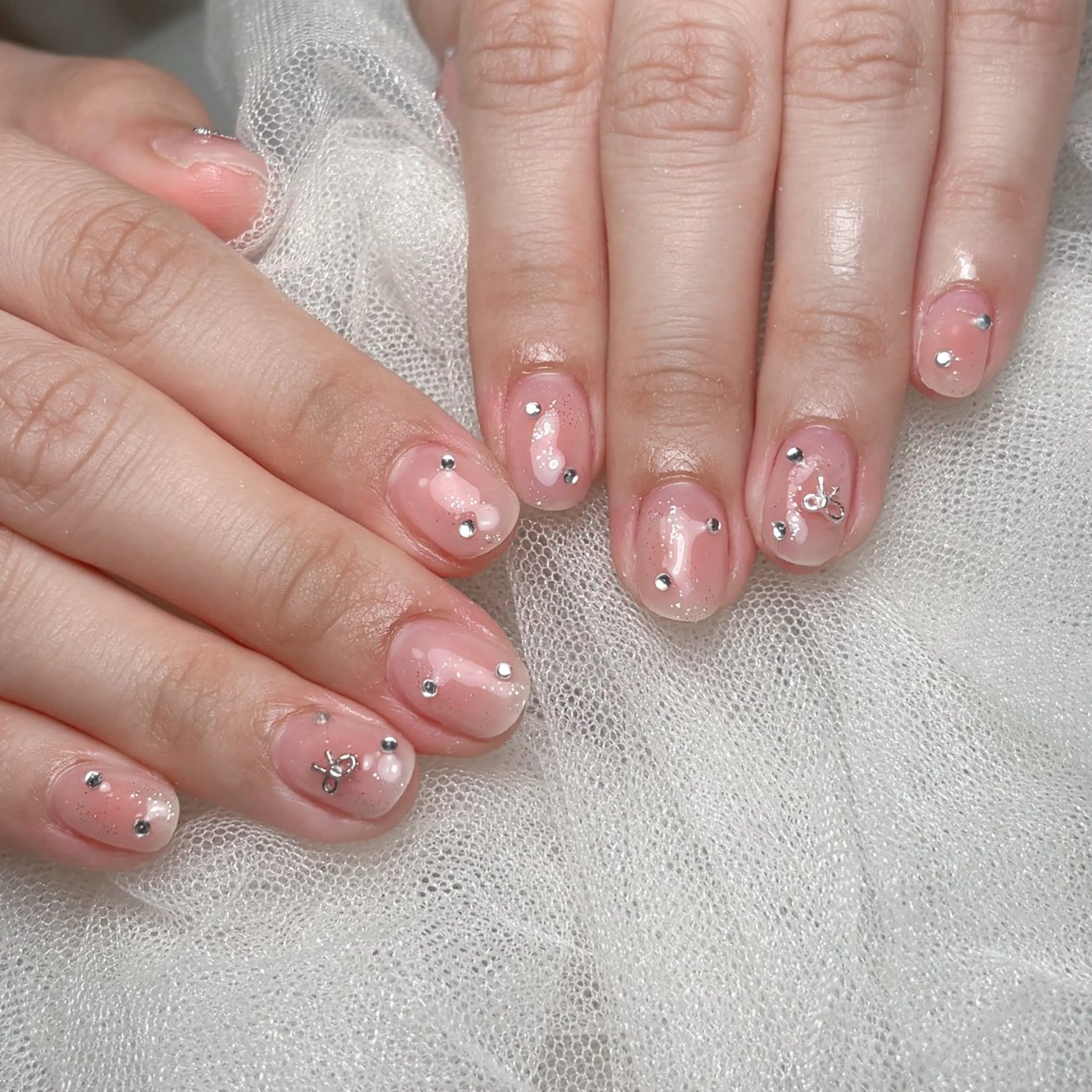 ネイル ニュアンスネイル 春ネイル ハンドネイル Ti miのネイルデザイン