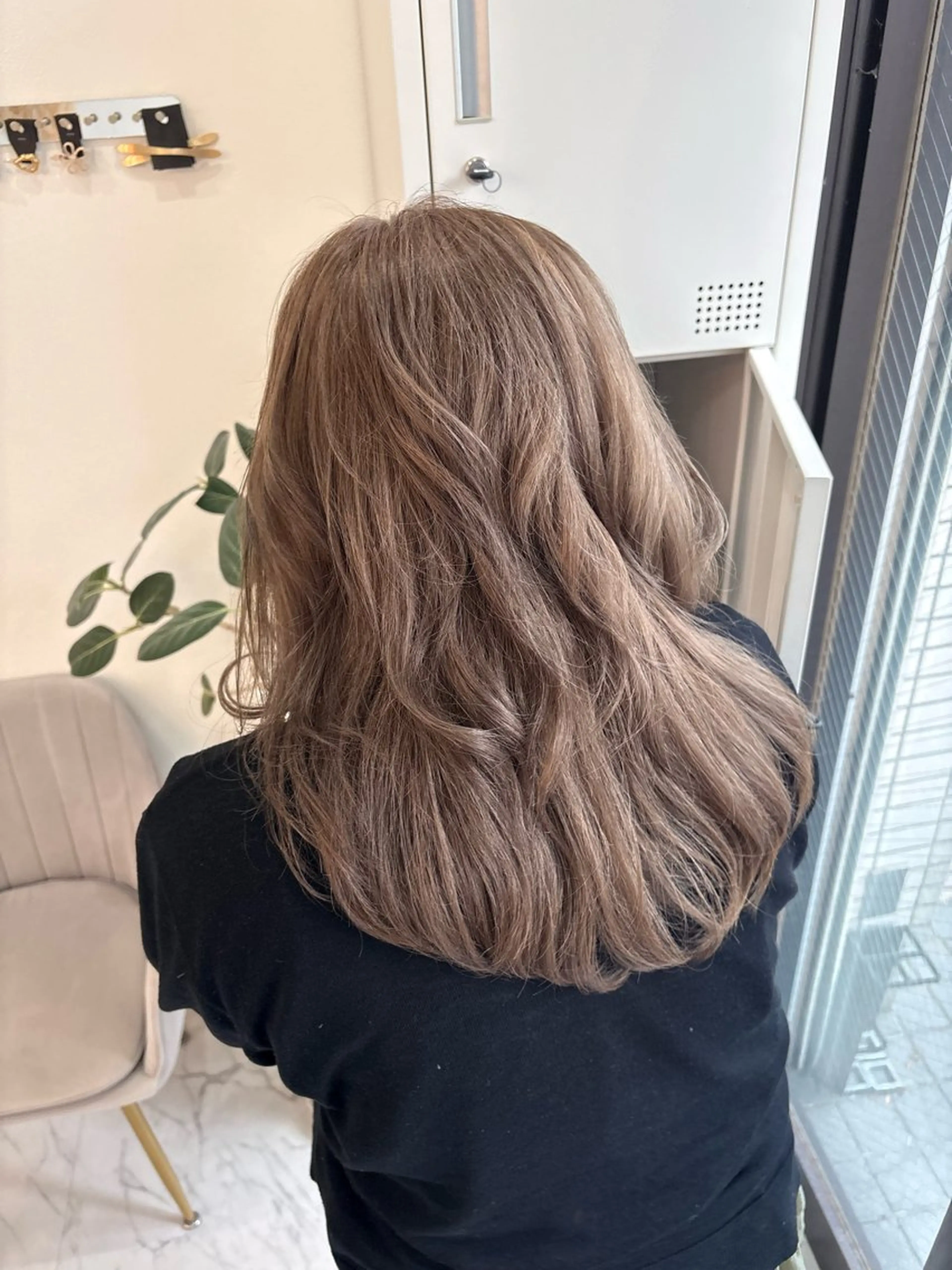 セミロング ヘアカラー カラーモデル募集📈 NAMIEのヘアスタイル