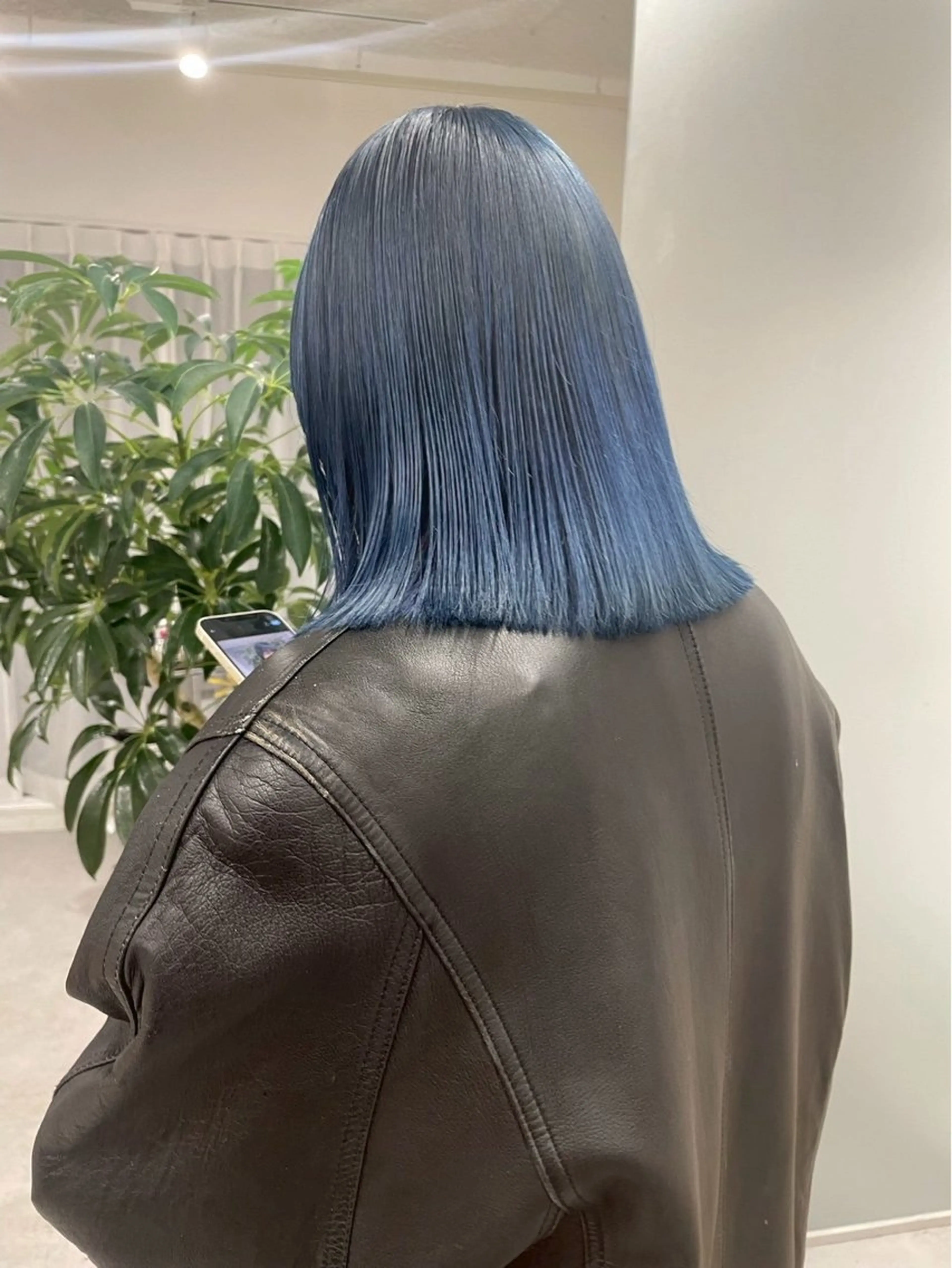 【ダメージ配慮】ブリーチカットカラー➕ヘアケアトリートメント🥣の写真