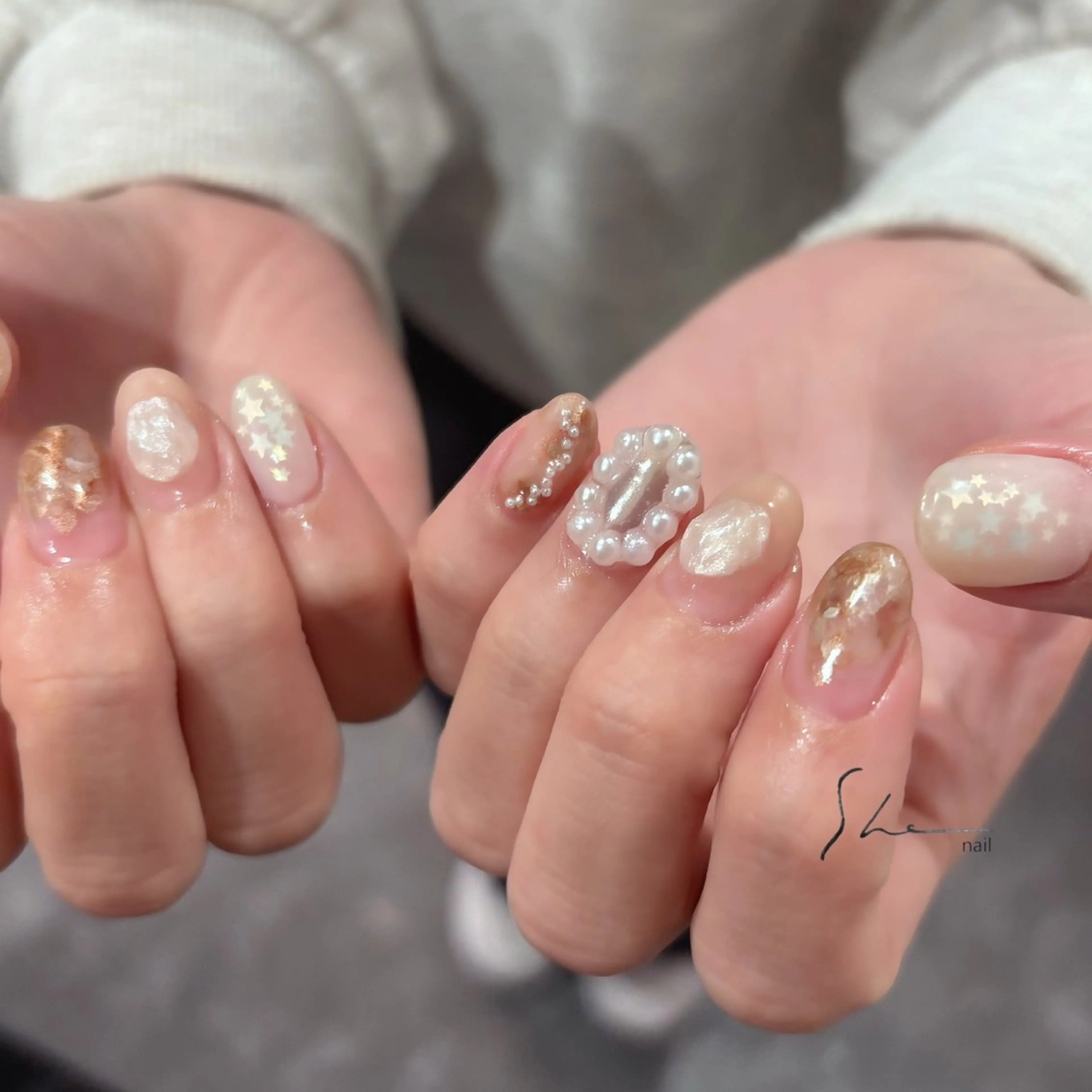 ネイル ニュアンスネイル ハンドネイル SHE所属・SHE adusaのネイルデザイン