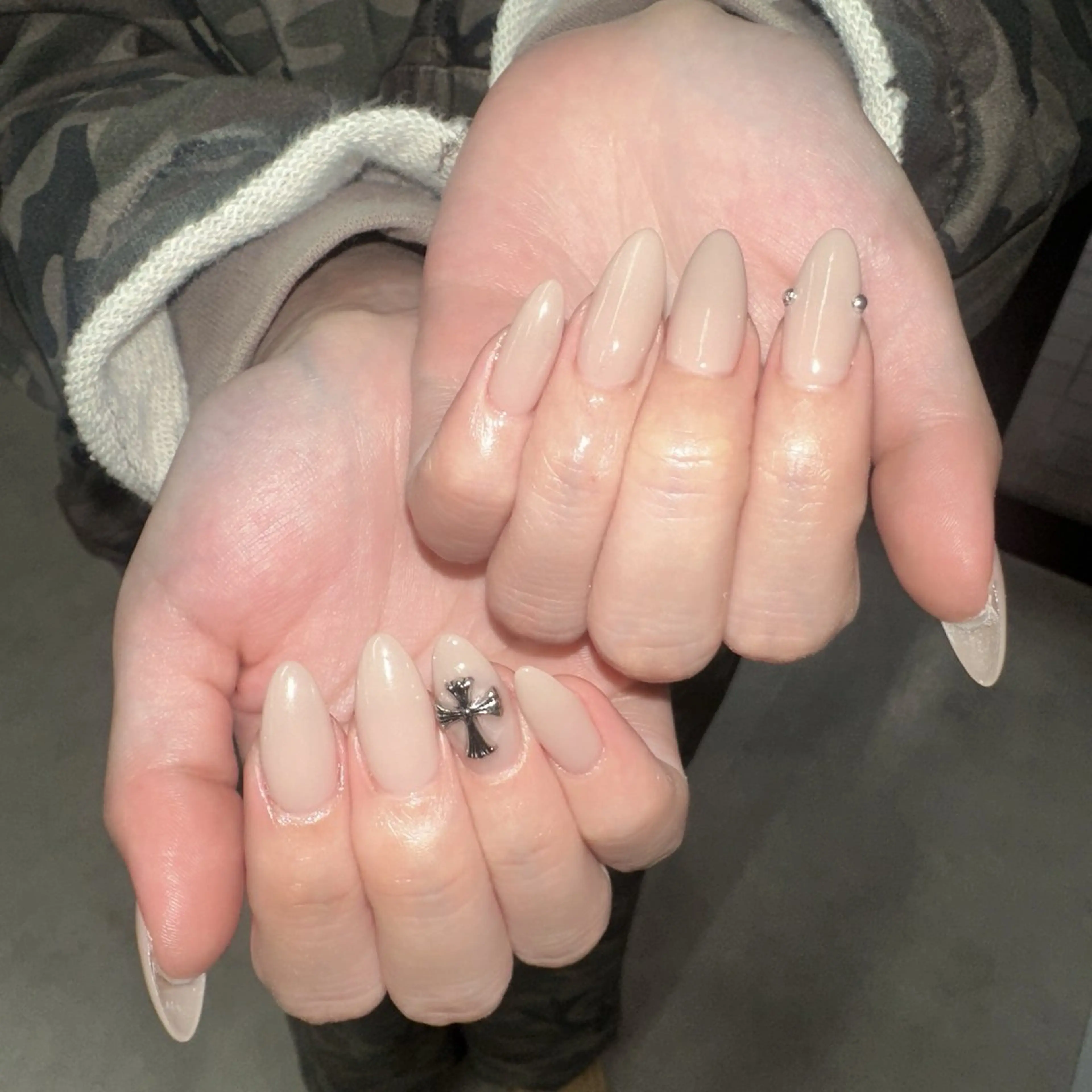 ネイル アートネイル ジェルネイル グラデーション キラキラネイル ラメ(グリッター) ハンドネイル Viola. 優花のネイルデザイン