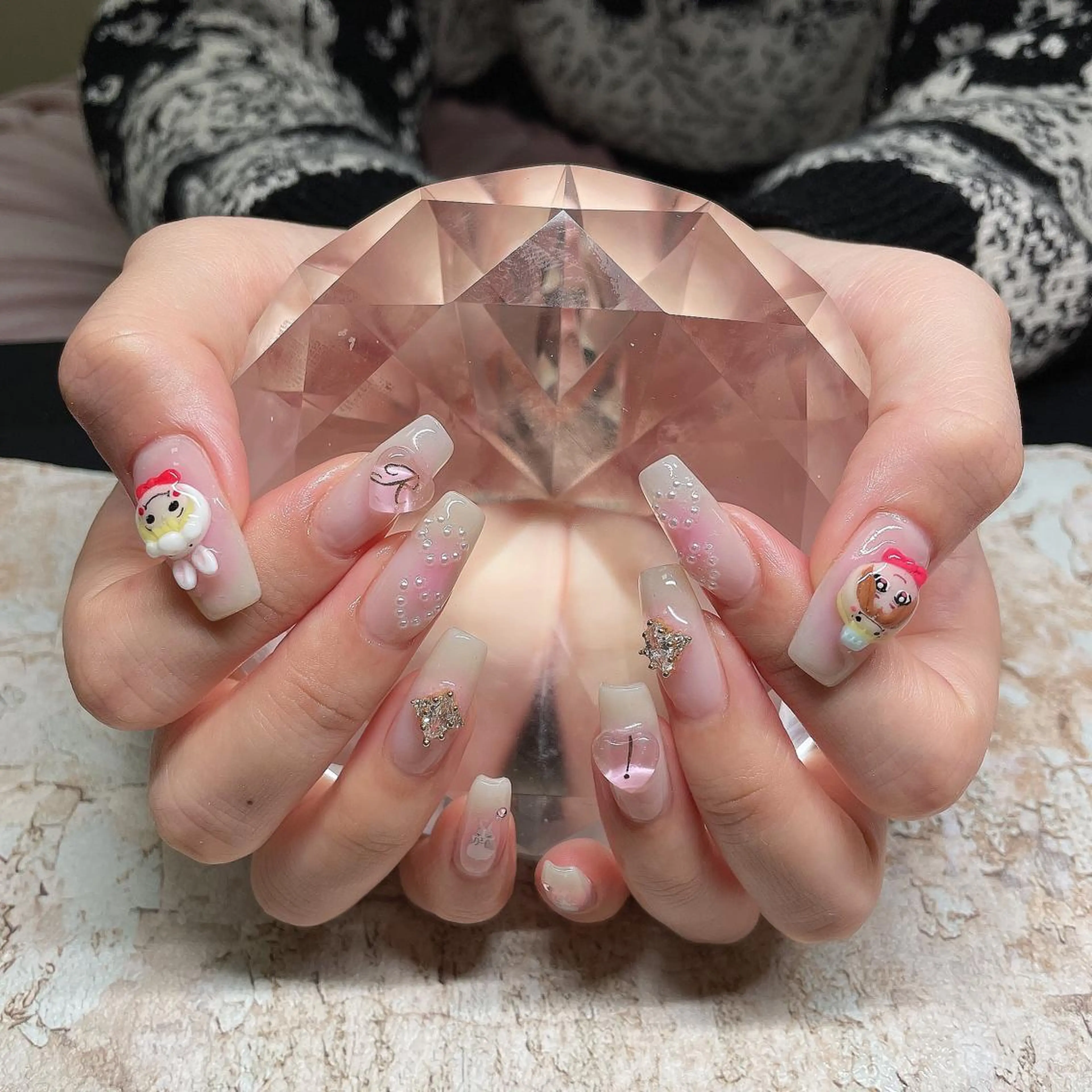 ネイル アートネイル フレンチネイル ジェルネイル グラデーション 韓国ネイル Nail room Bimano所属・Bimano seica♡+°のネイルデザイン