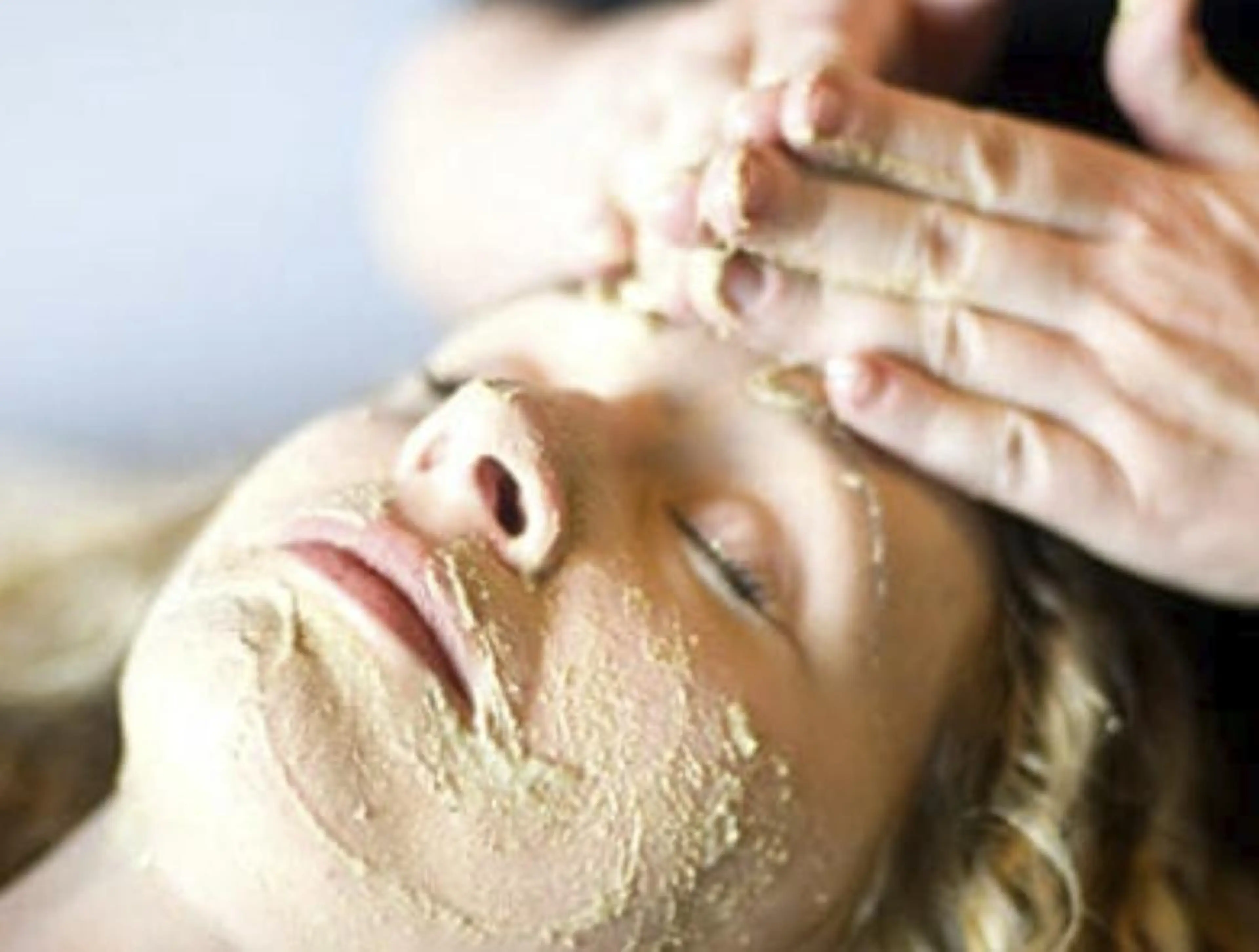 minimo限定　◆ハーブピーリング◆お肌ツルピカ　毛穴すっきり　アーユルヴェーダフェイスの写真