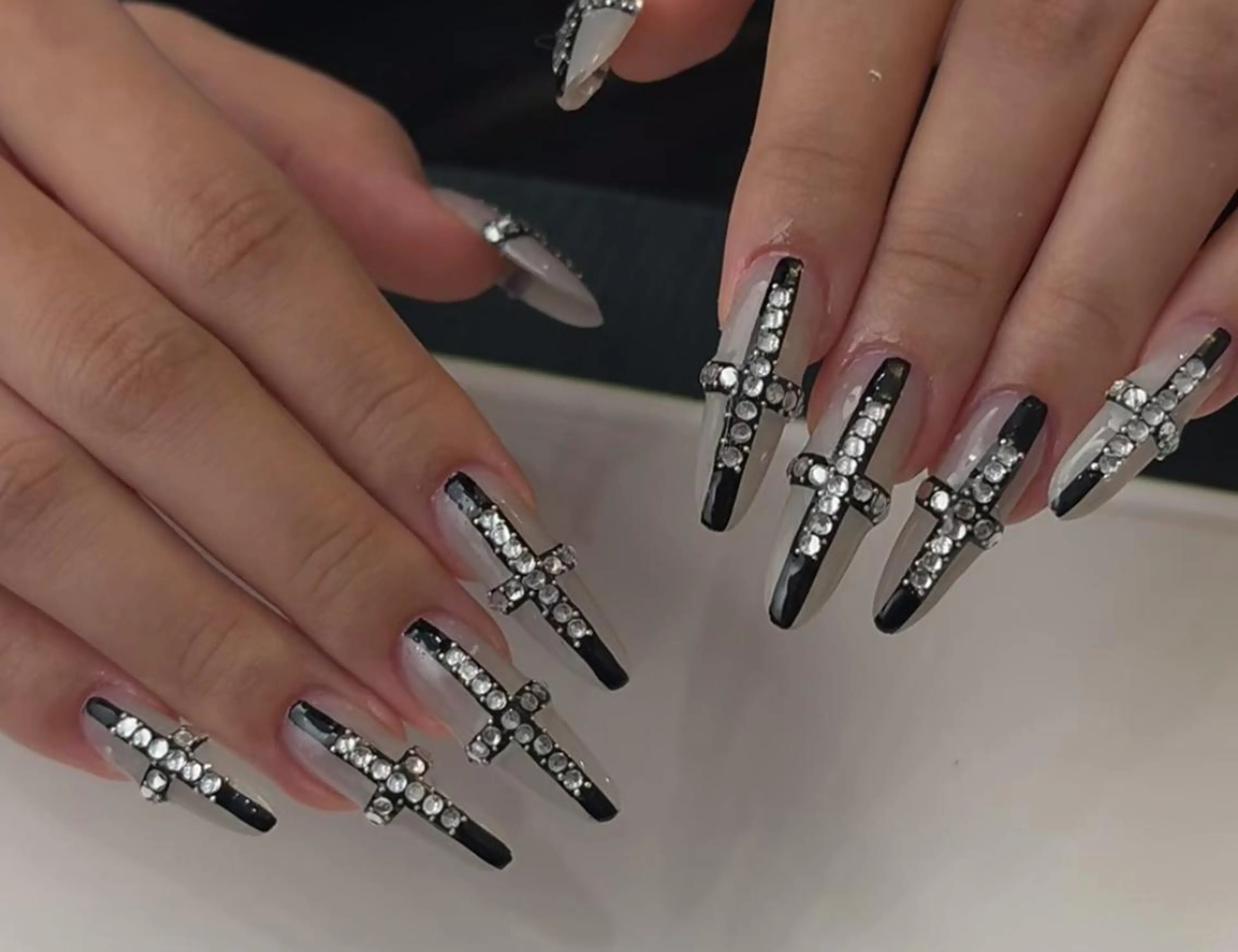 ネイル ハンドネイル 🎀 UU_nailのネイルデザイン