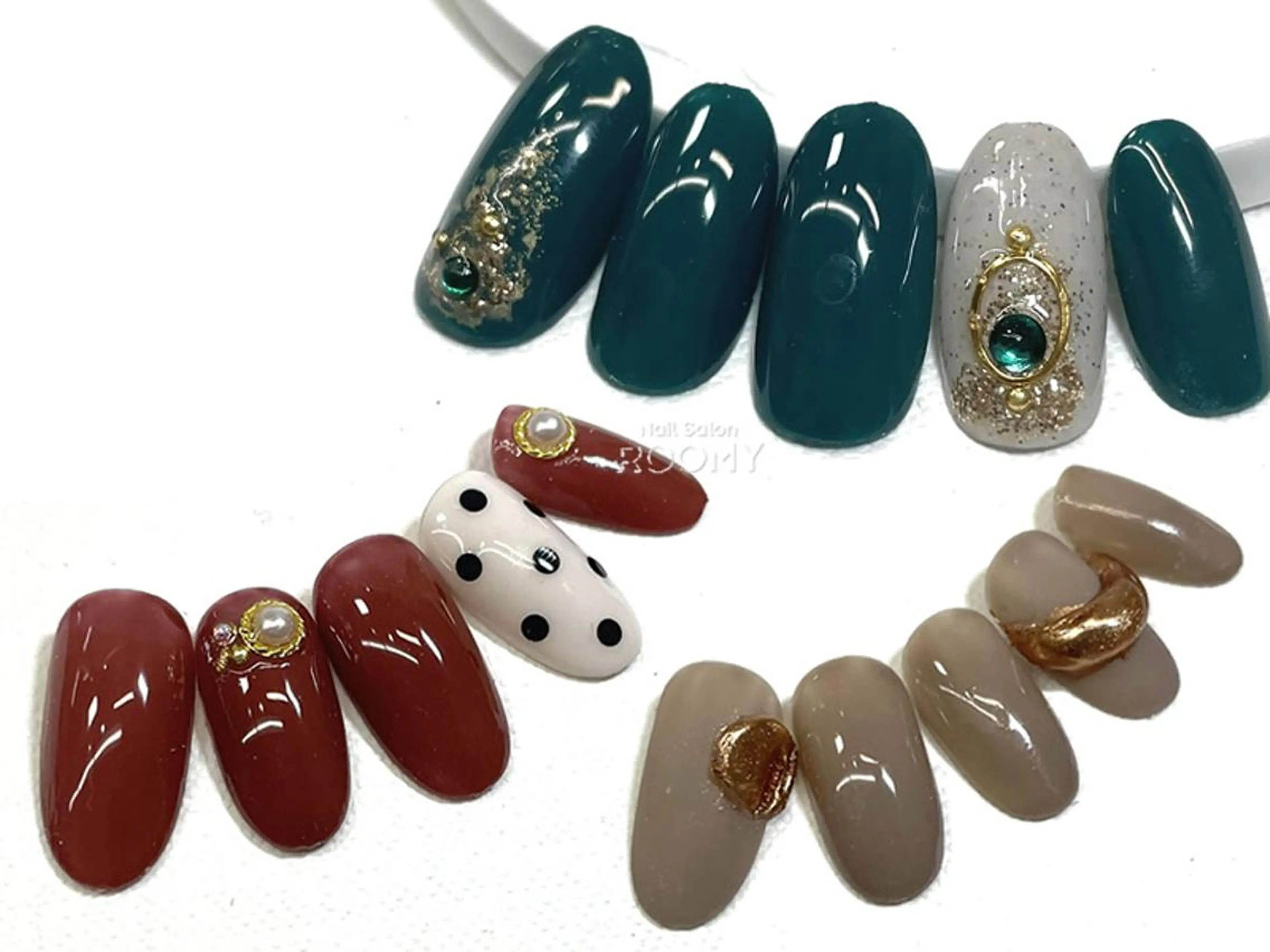 ネイル イワサキ  のネイルデザイン