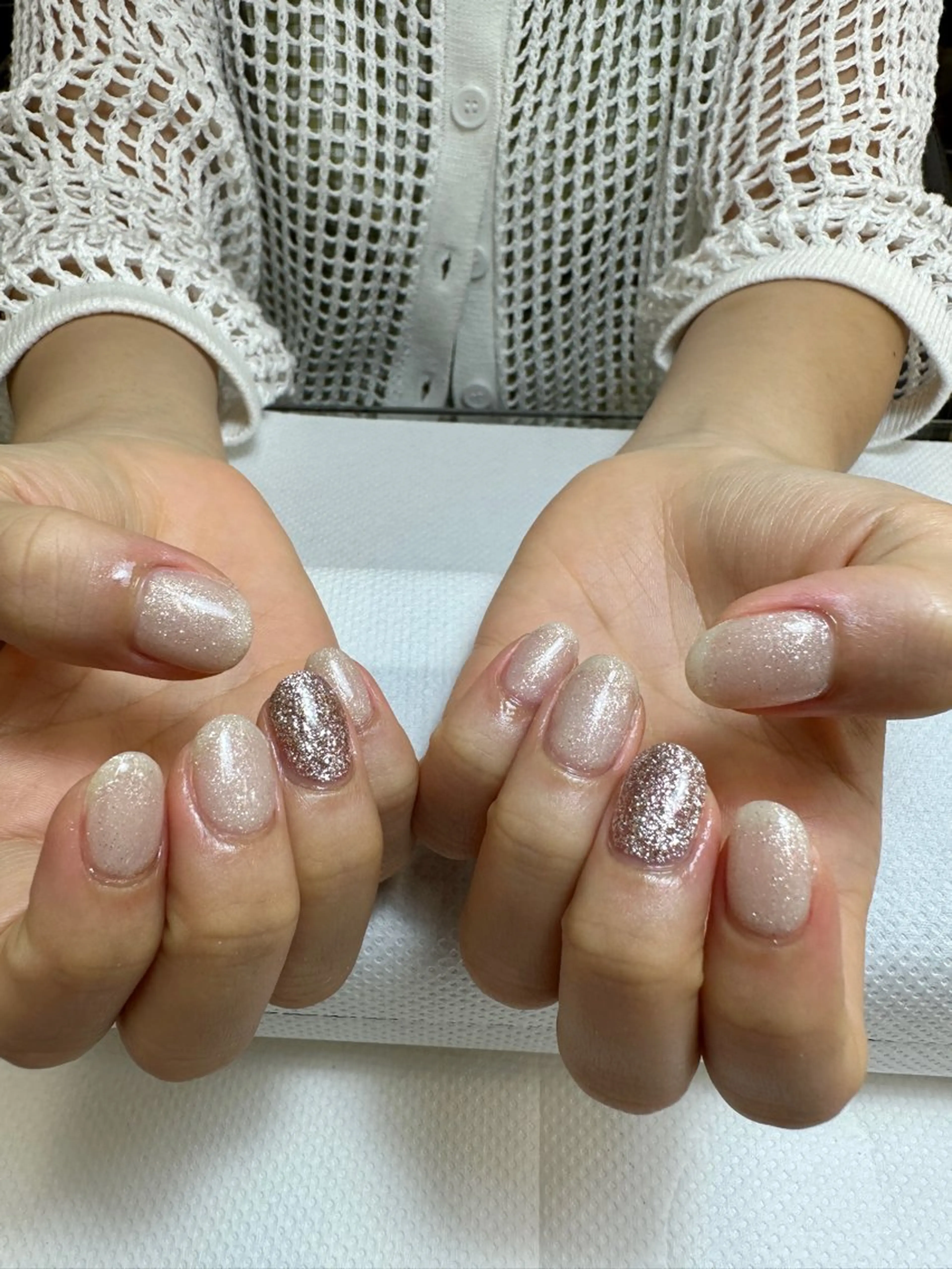 ネイル キラキラネイル 🎠きしもと あずさ⛱のネイルデザイン