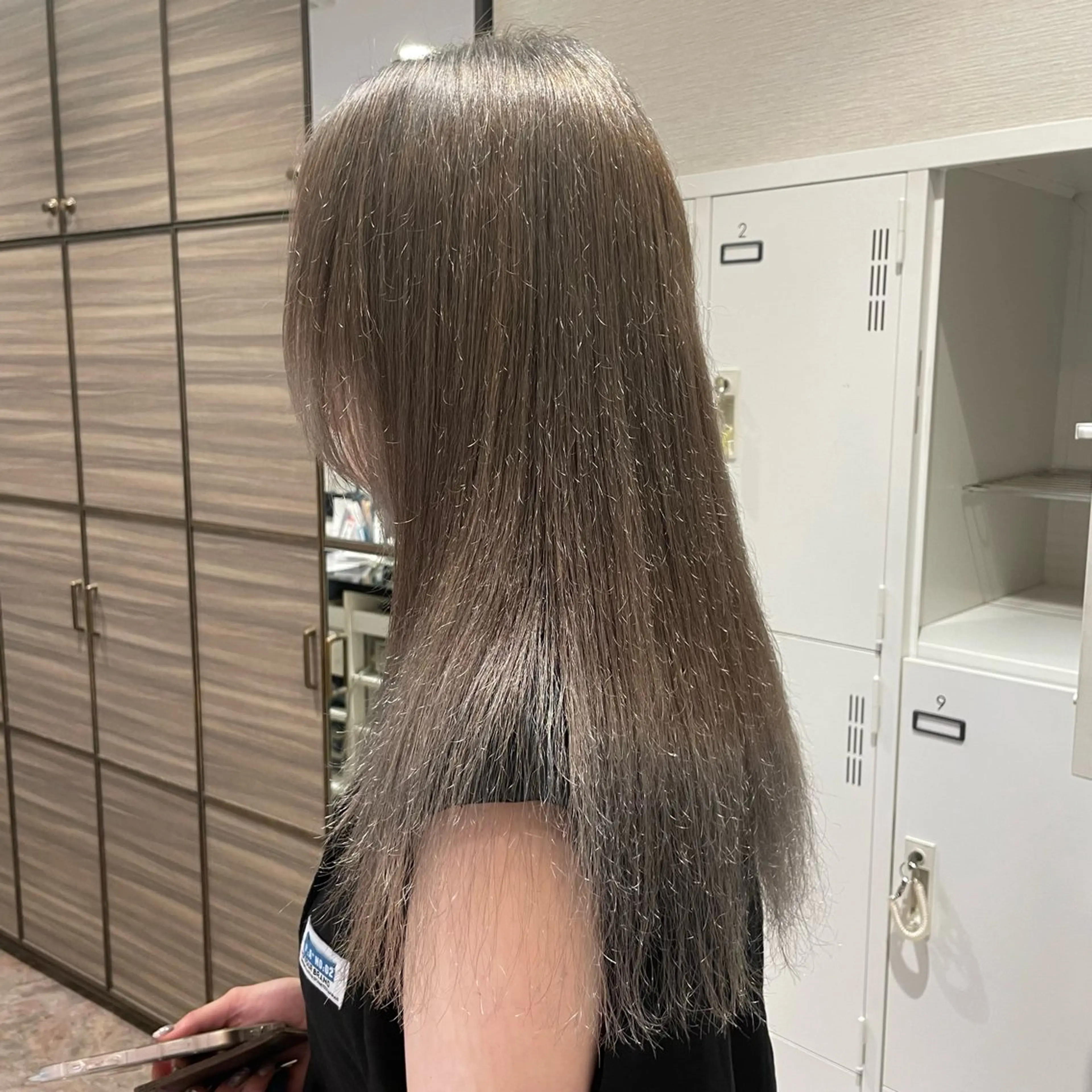 セミロング レイヤー/ハイトーン 🫧‪Erikaのヘアスタイル