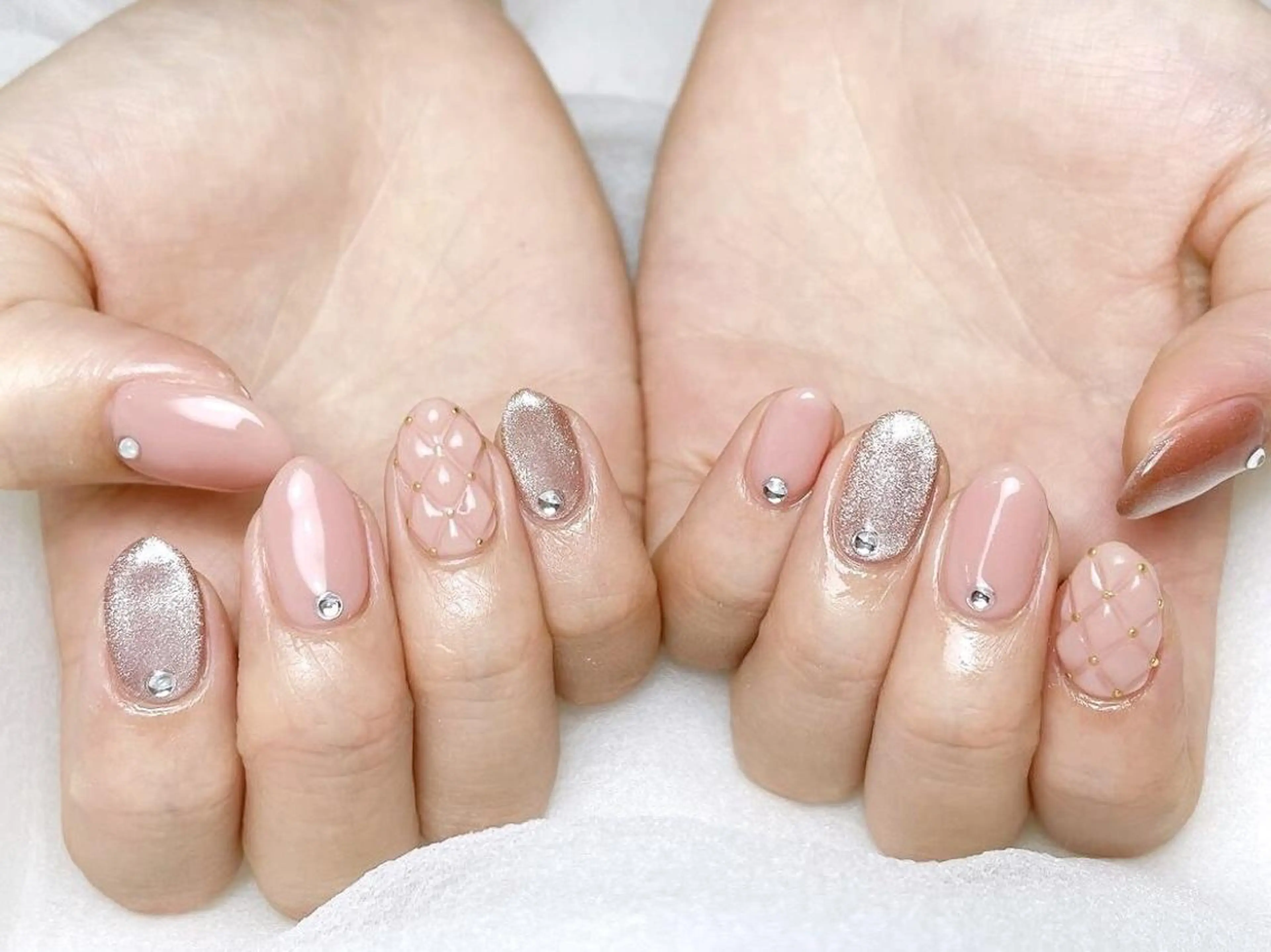 ネイル Elegant beautyのネイルデザイン