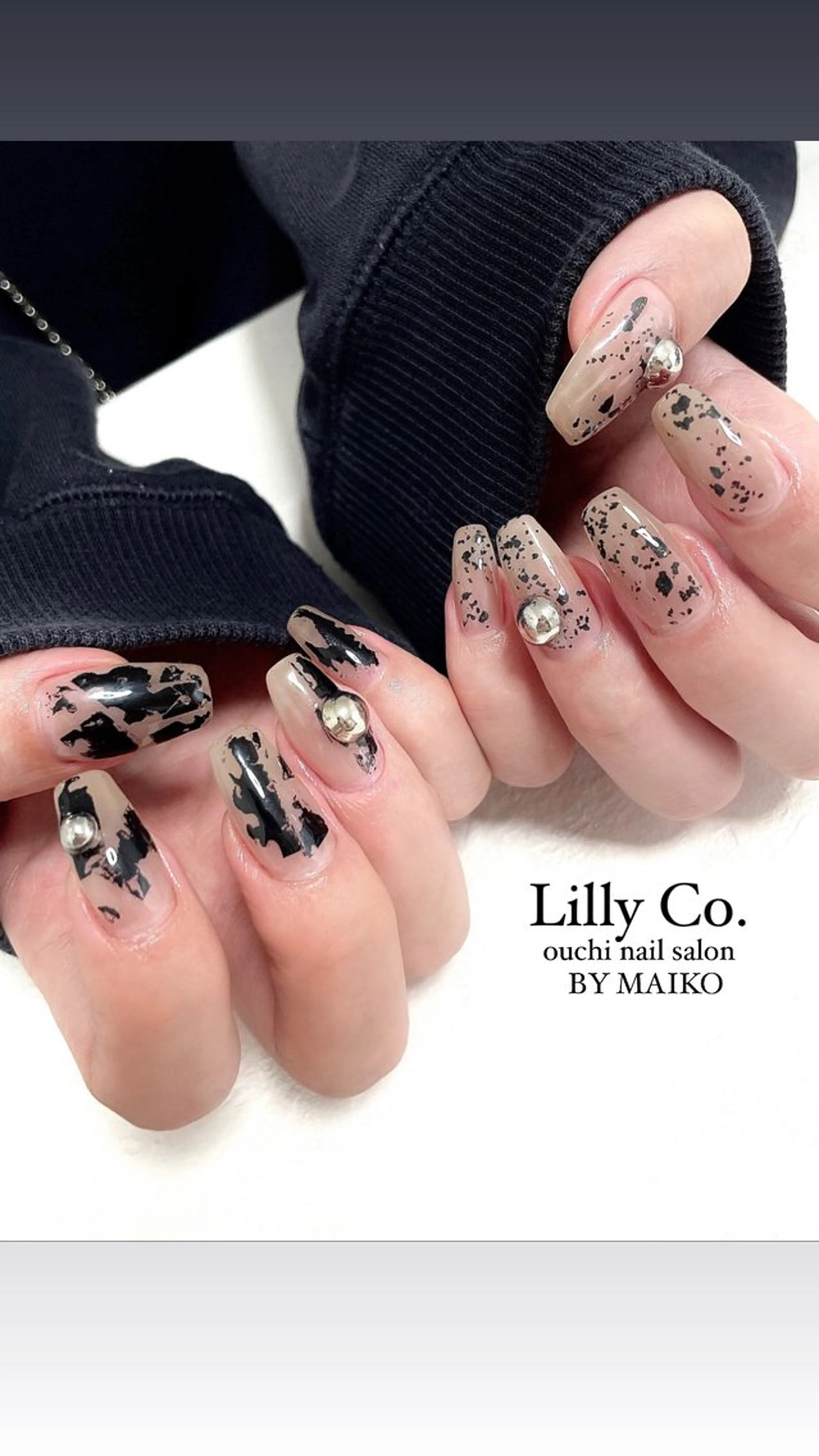 ネイル ブラウン シルバー ハンドネイル ハンドケア Lilly Co.のネイルデザイン