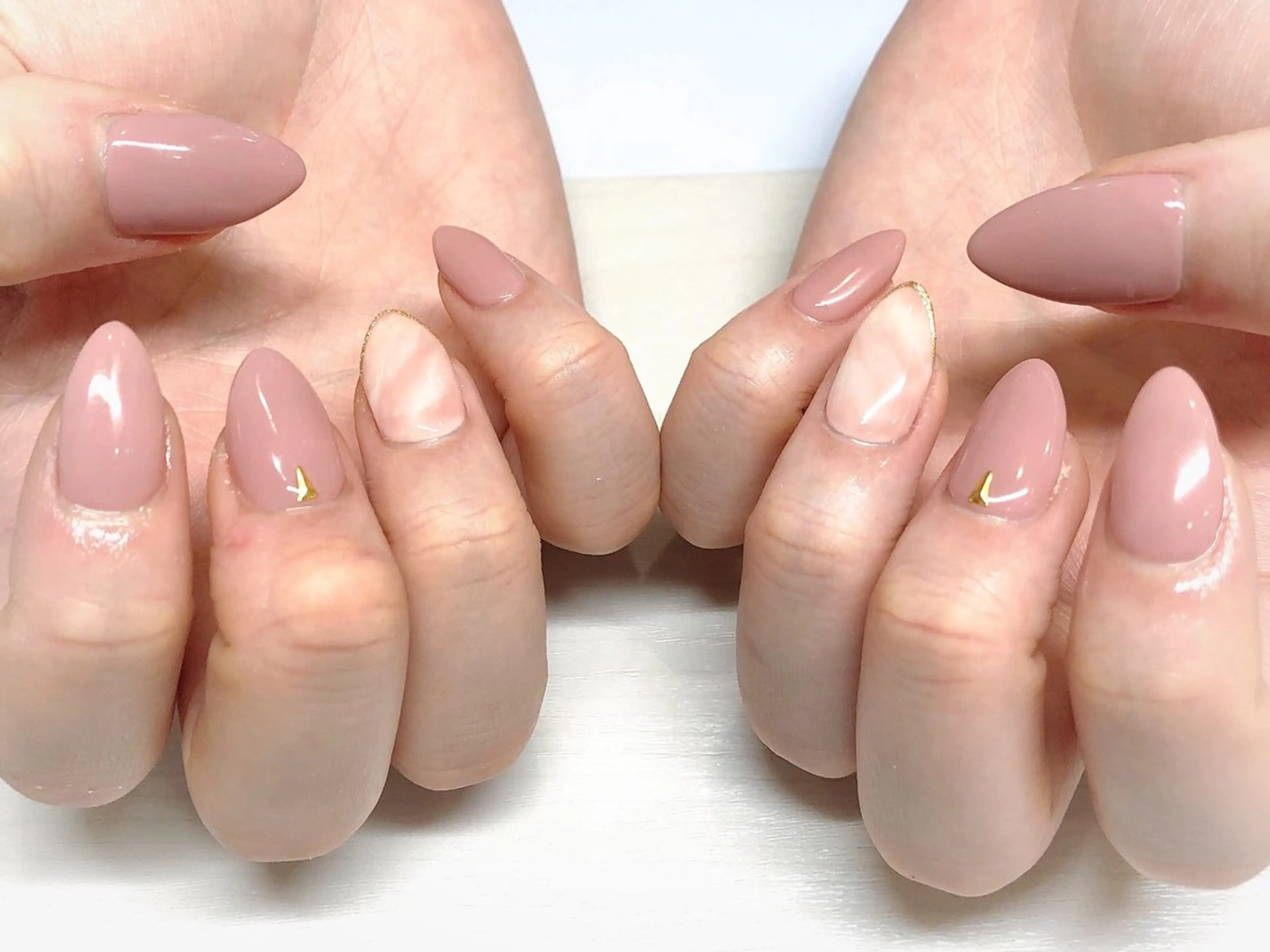 ネイル 後藤 由梨恵のネイルデザイン