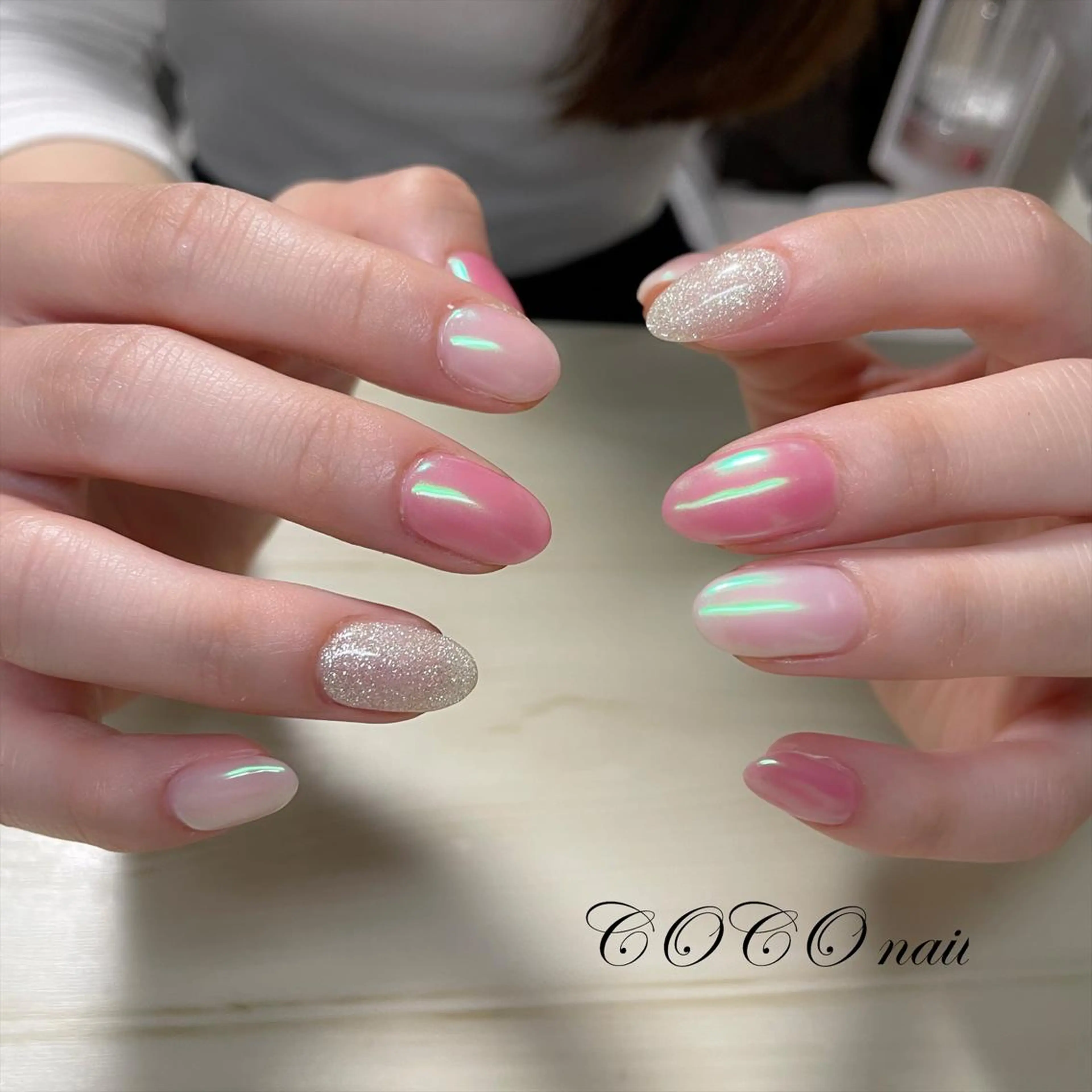 ネイル オーロラネイル ハンドネイル COCO nailのネイルデザイン