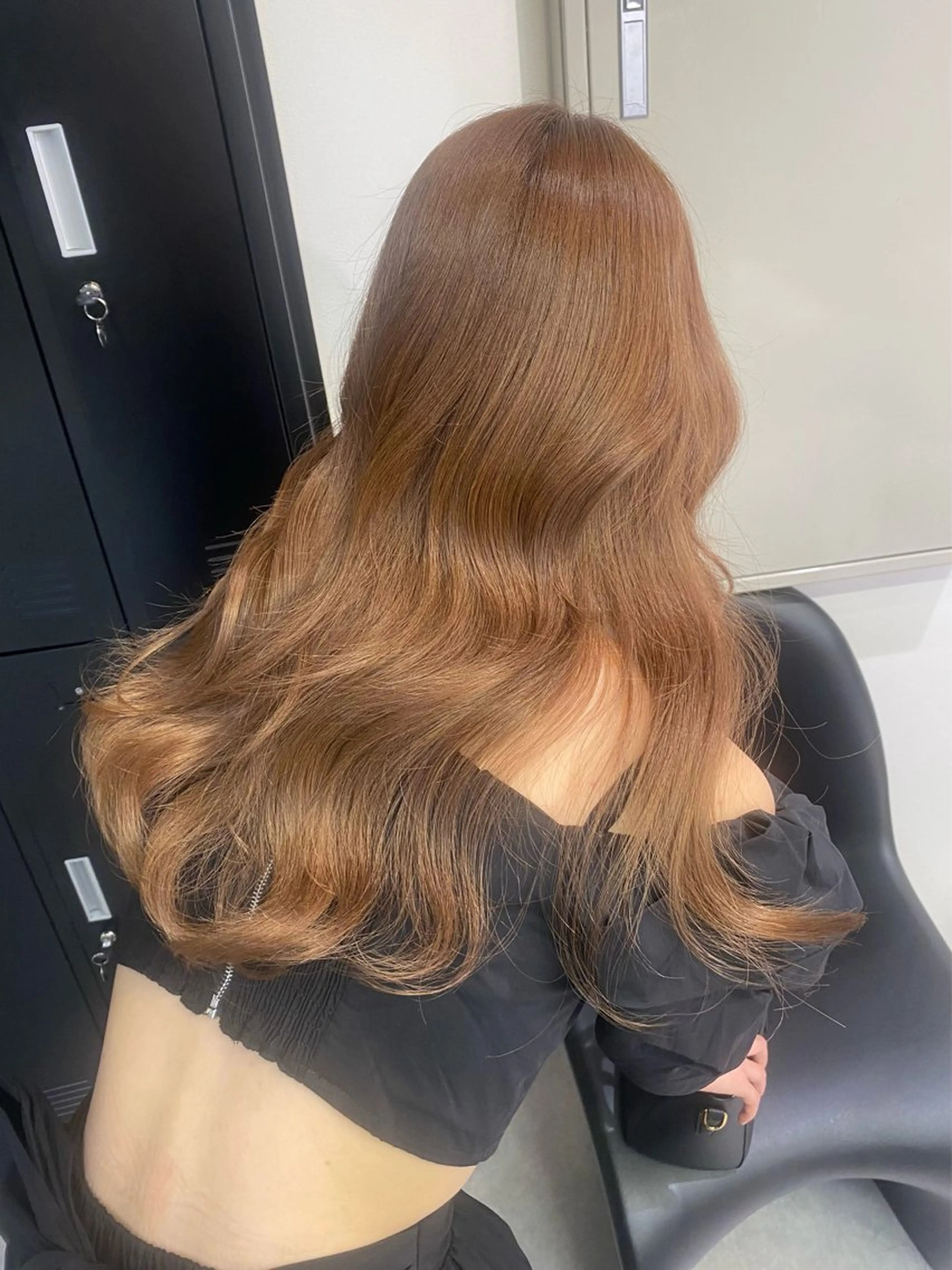 ロング カラー ベージュカラー ブリーチ ブラウンカラー ミルクティーベージュ ヘアカラー 名古屋栄♡PELE/ ブリーチ/ハイトーンのヘアスタイル