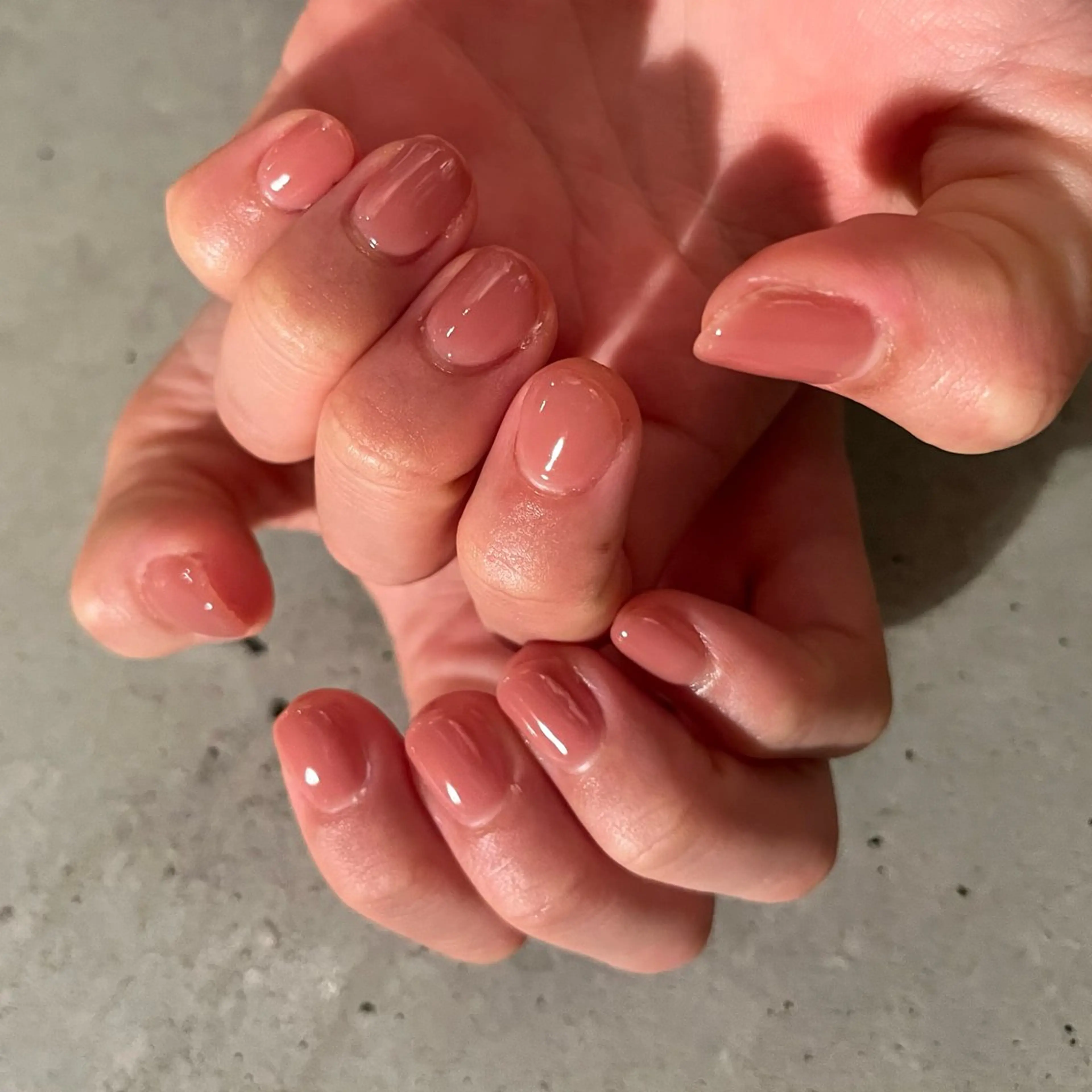 ネイル 氷ネイル・うるうるネイル ワンカラーネイル ハンドネイル DariL Ayaのネイルデザイン