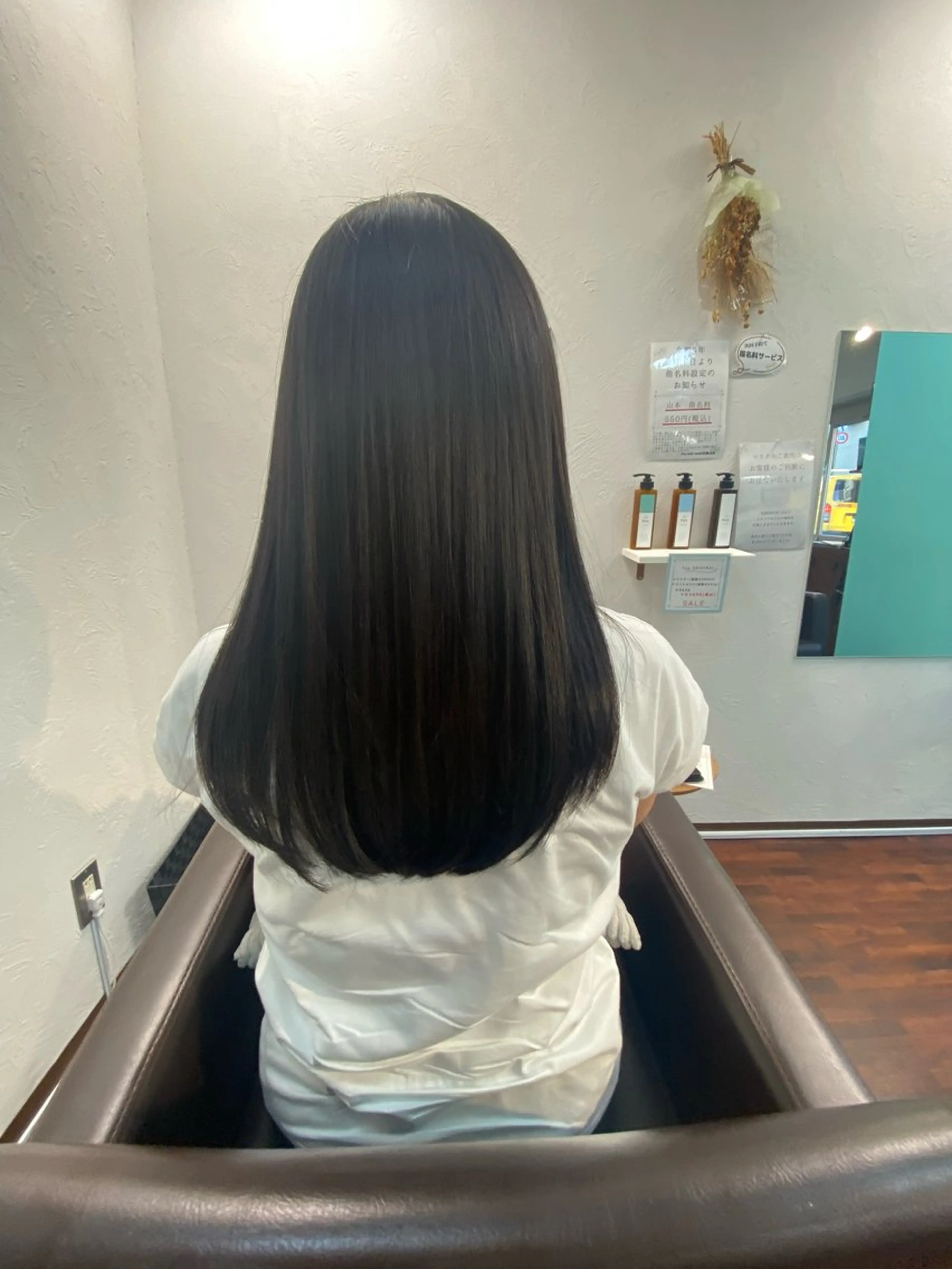 ロング 佐々木 菜摘のヘアスタイル