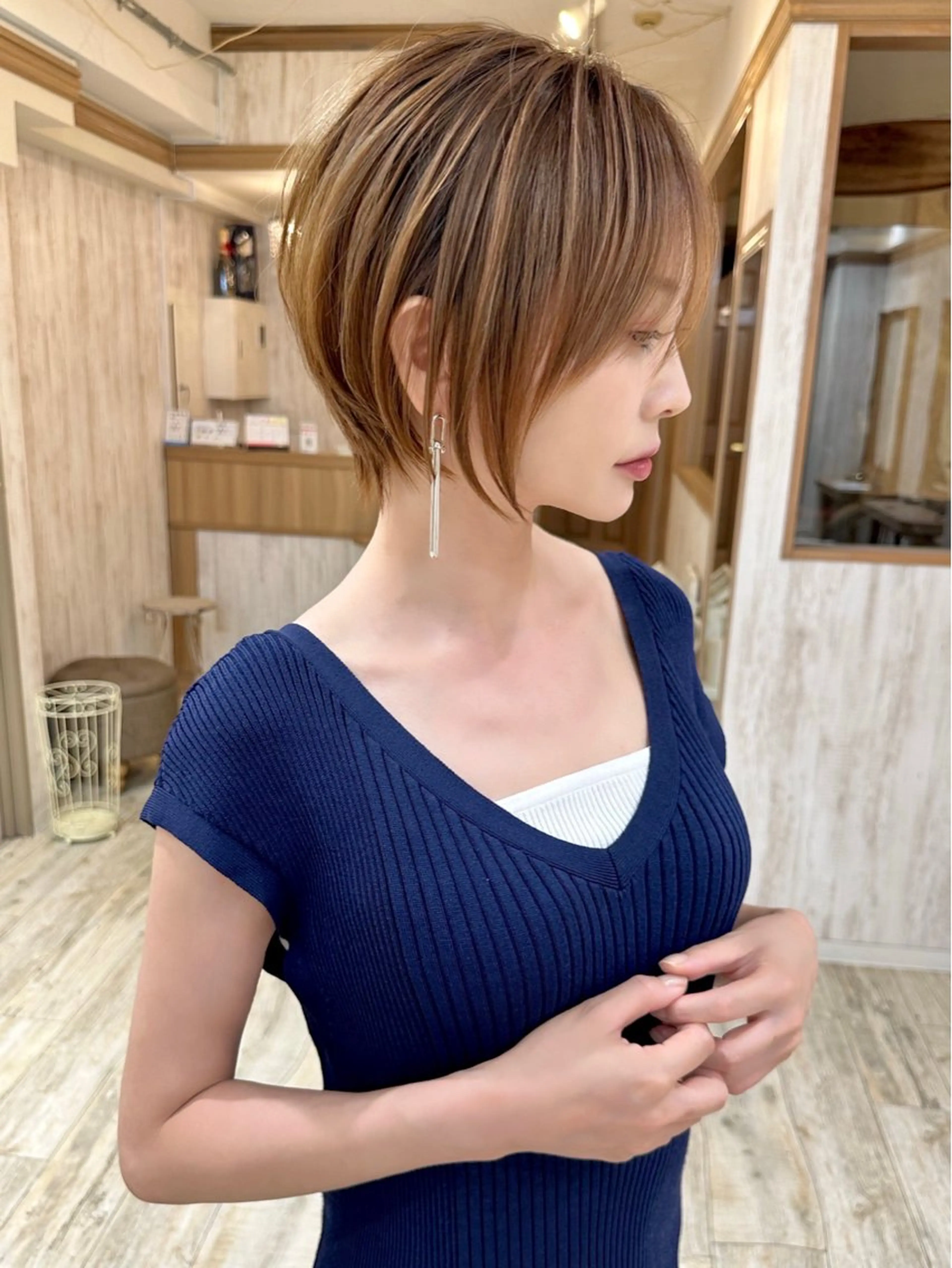 ショート おのだ あやなのヘアスタイル