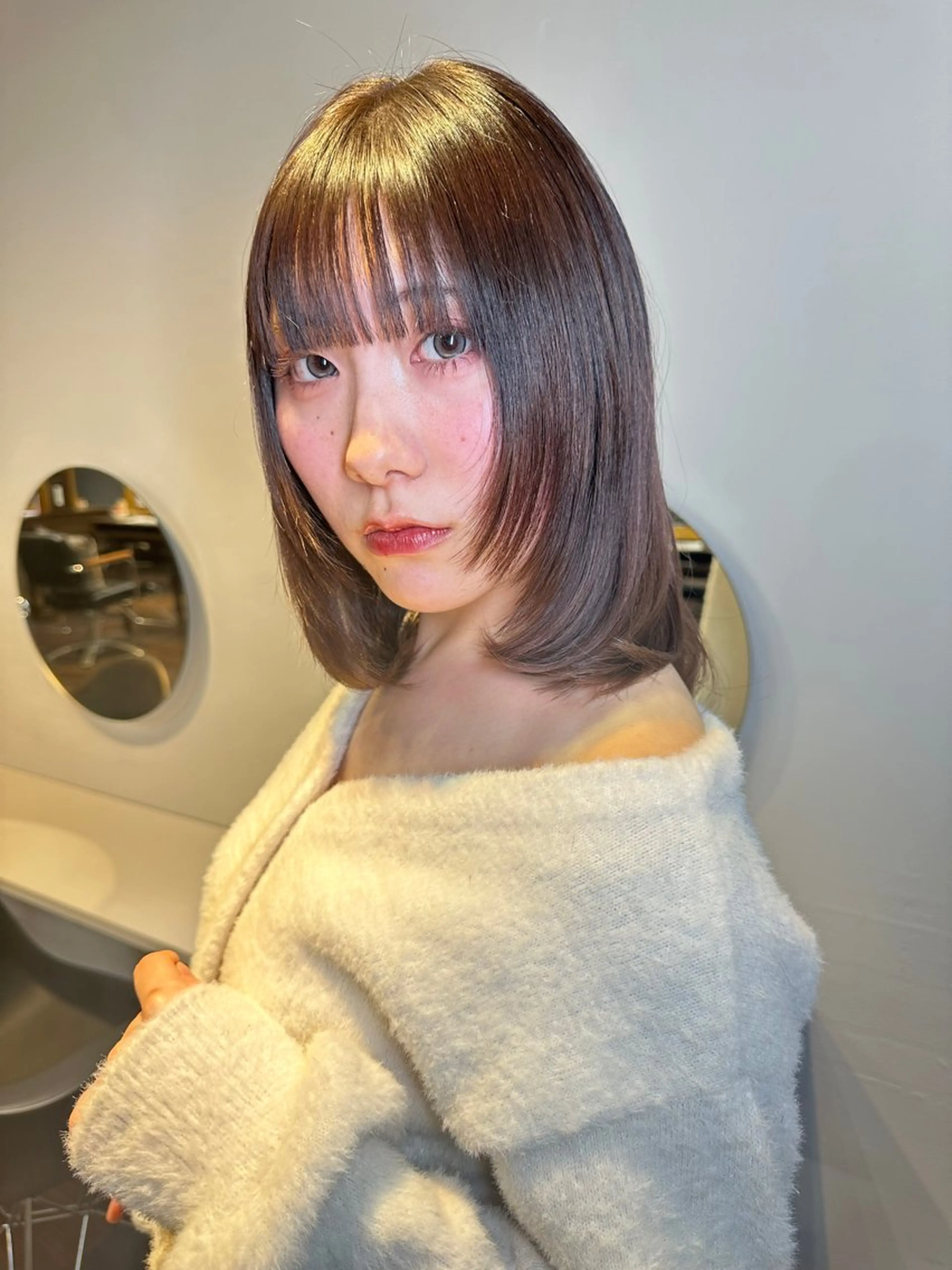 ミディアム カラー 顔まわりレイヤー 顔周りカット レイヤーカット ボブ・レイヤー支持 No.1/Ryokiのヘアスタイル